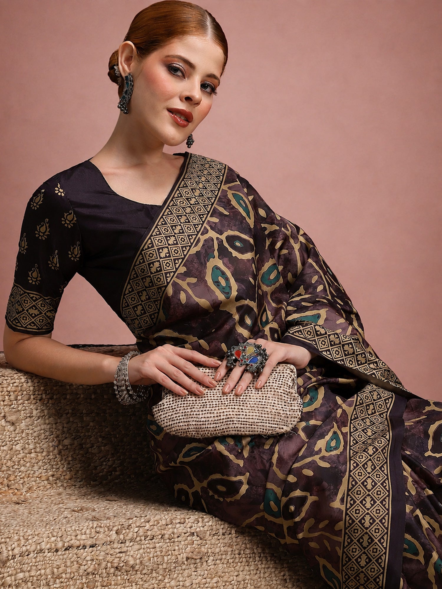 Dark Brown Silk Blend saree – detail view 4