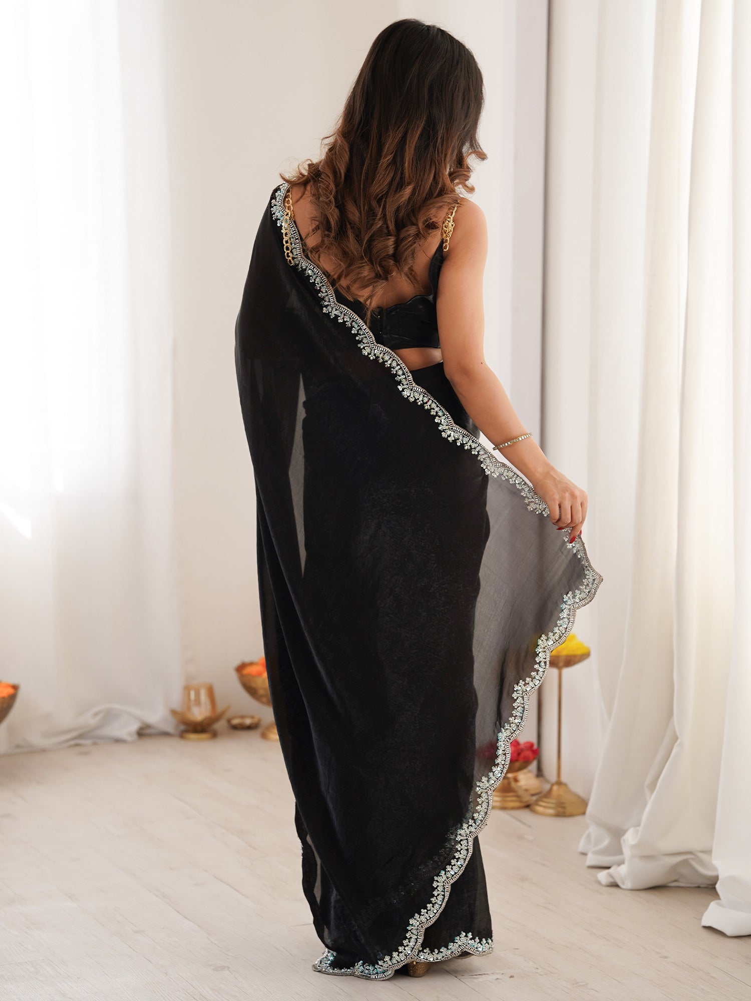 Black Silk Blend saree – detail view 1