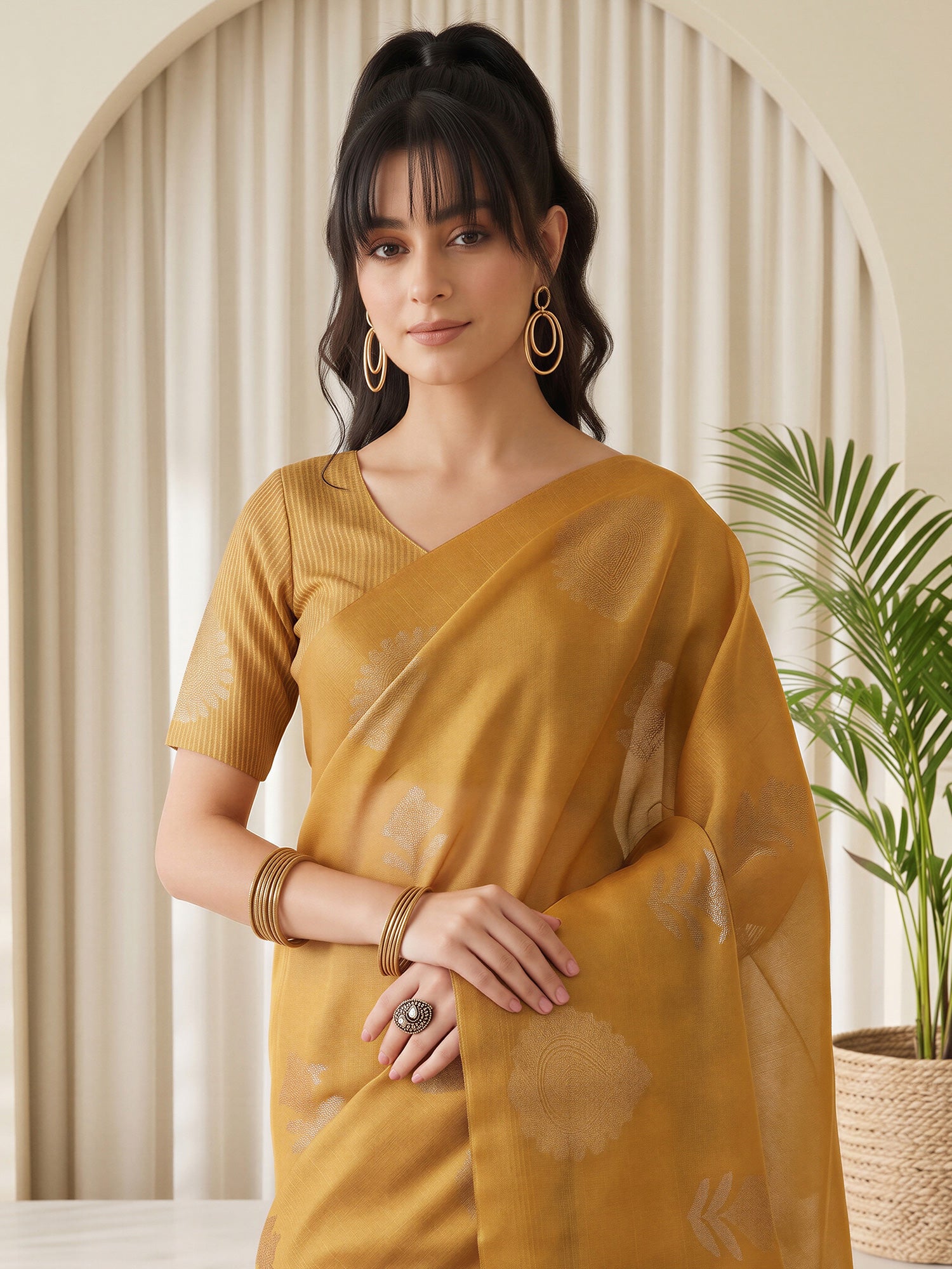 Mustard Linen saree – detail view 4