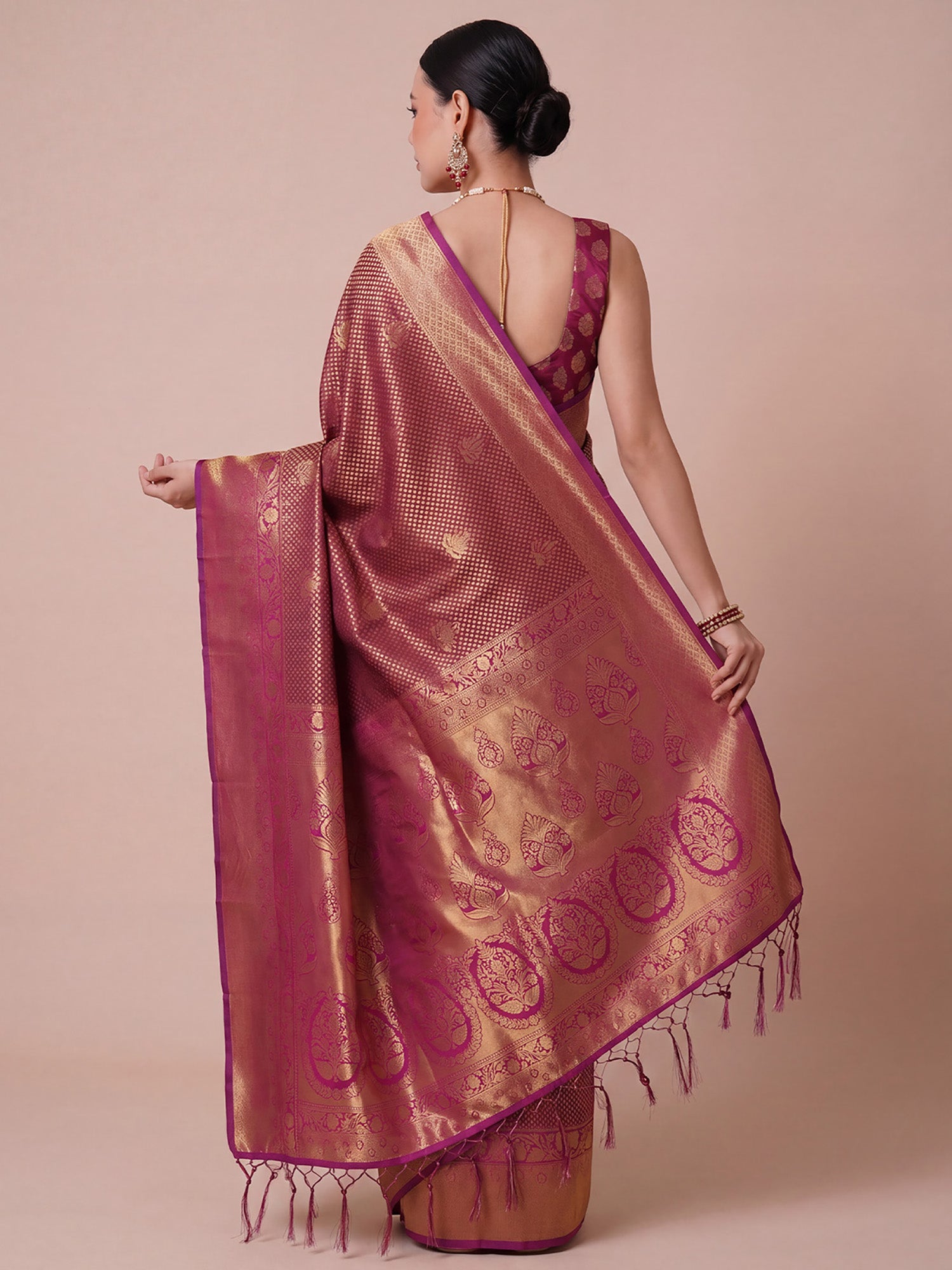 Wine Silk Blend saree – detail view 1