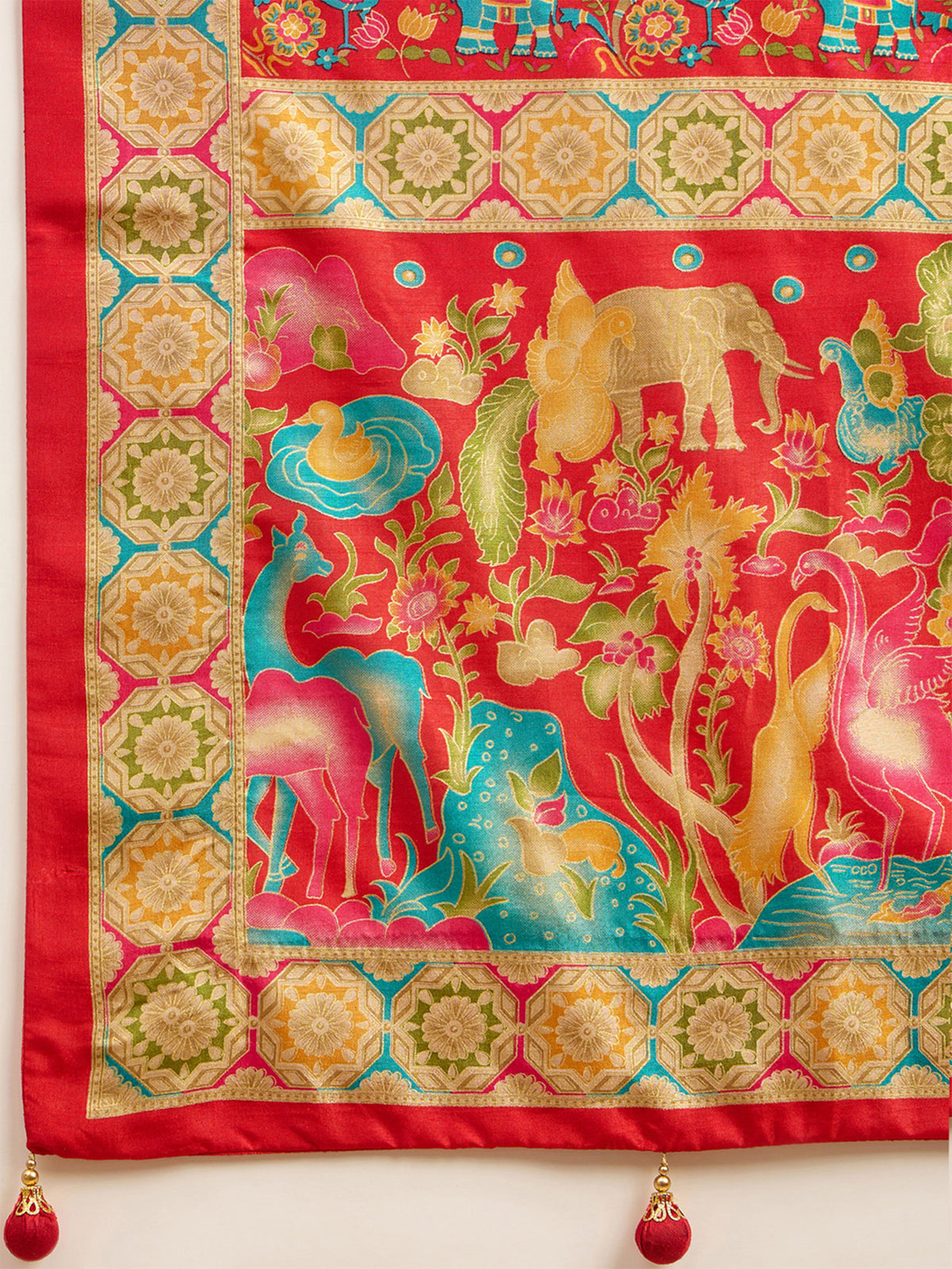 Red Silk Blend saree – detail view 5