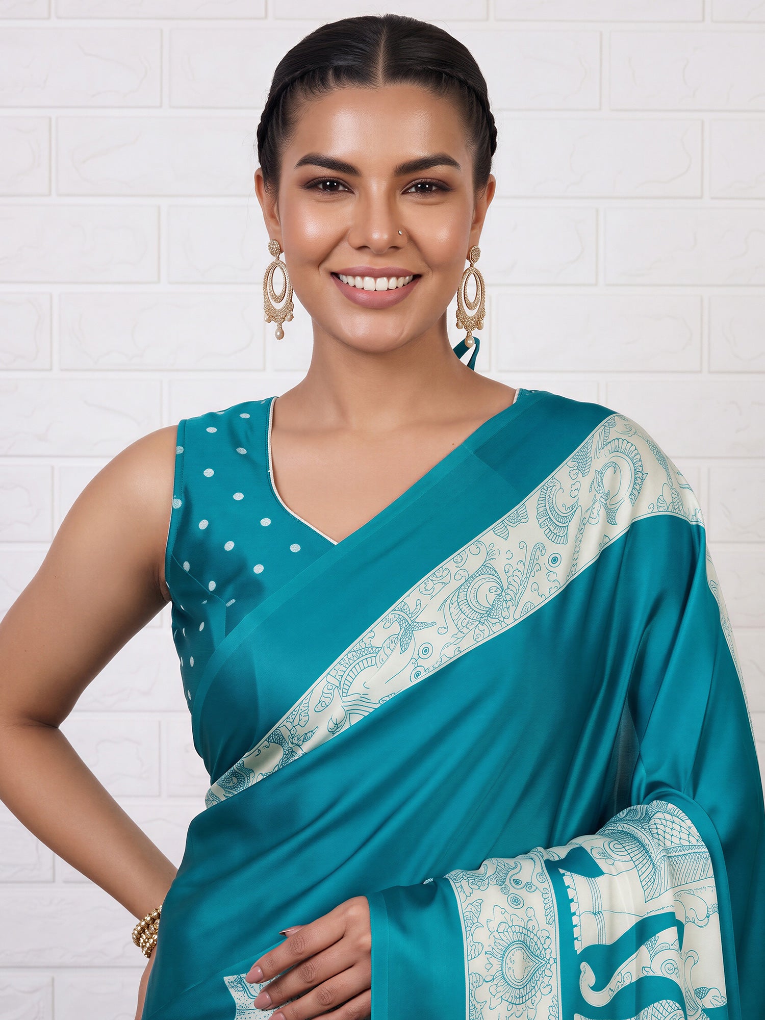 Turquoise Blue Satin saree – detail view 4