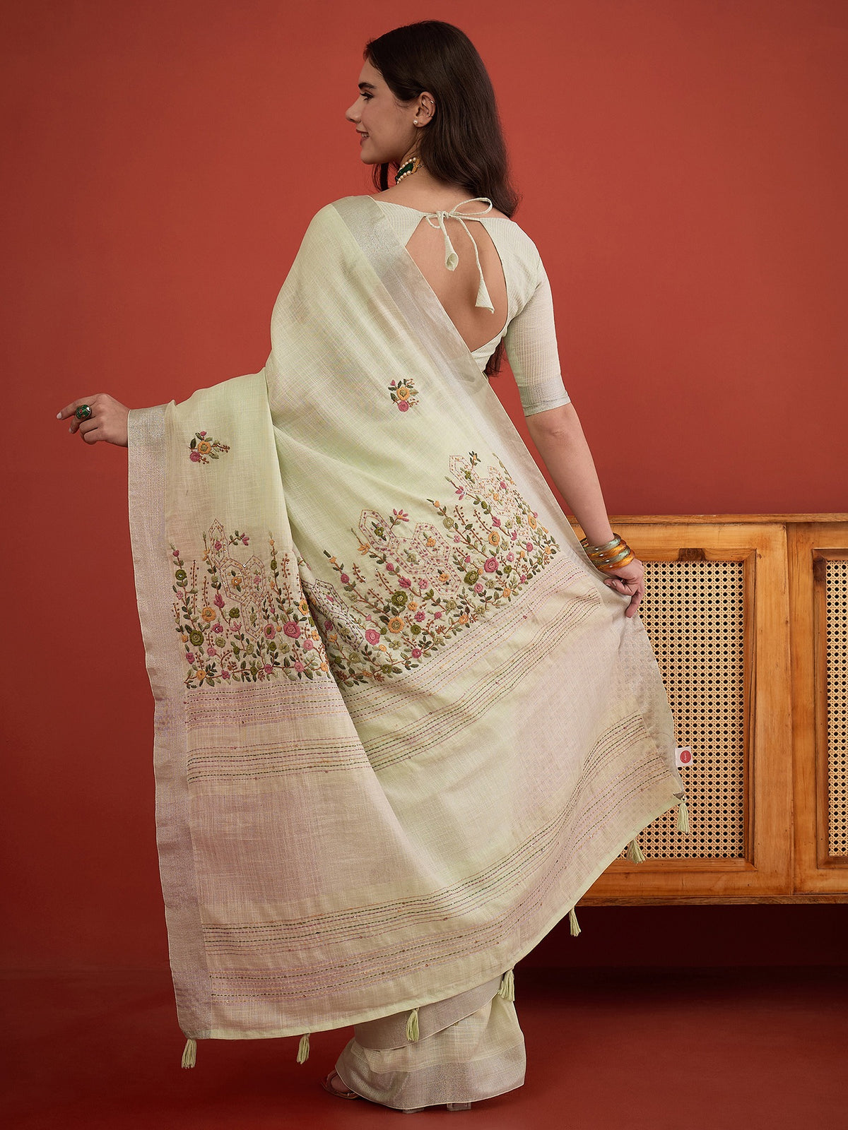 Light Green linen blend saree view 2