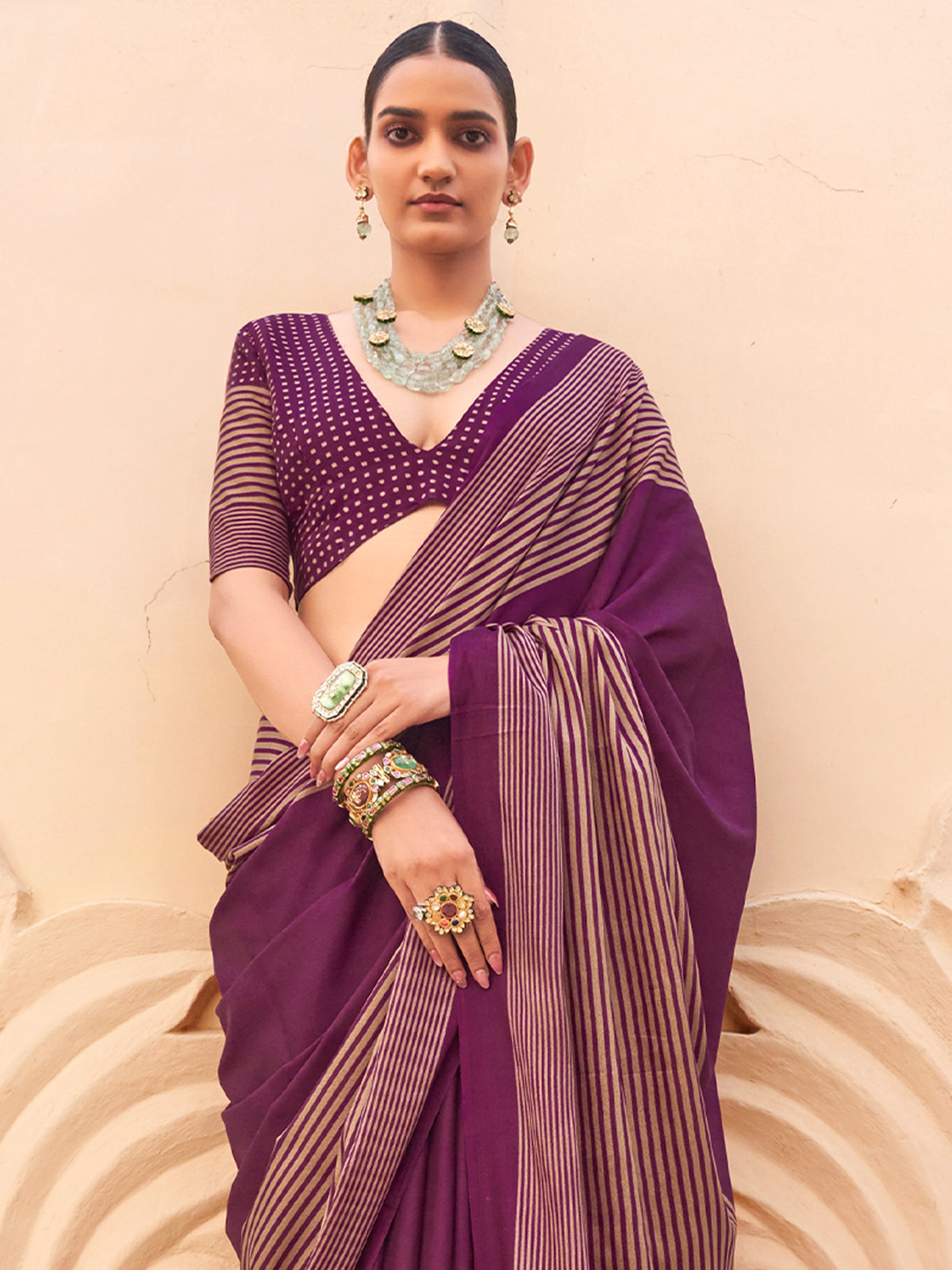 Wine Silk Blend saree – detail view 3