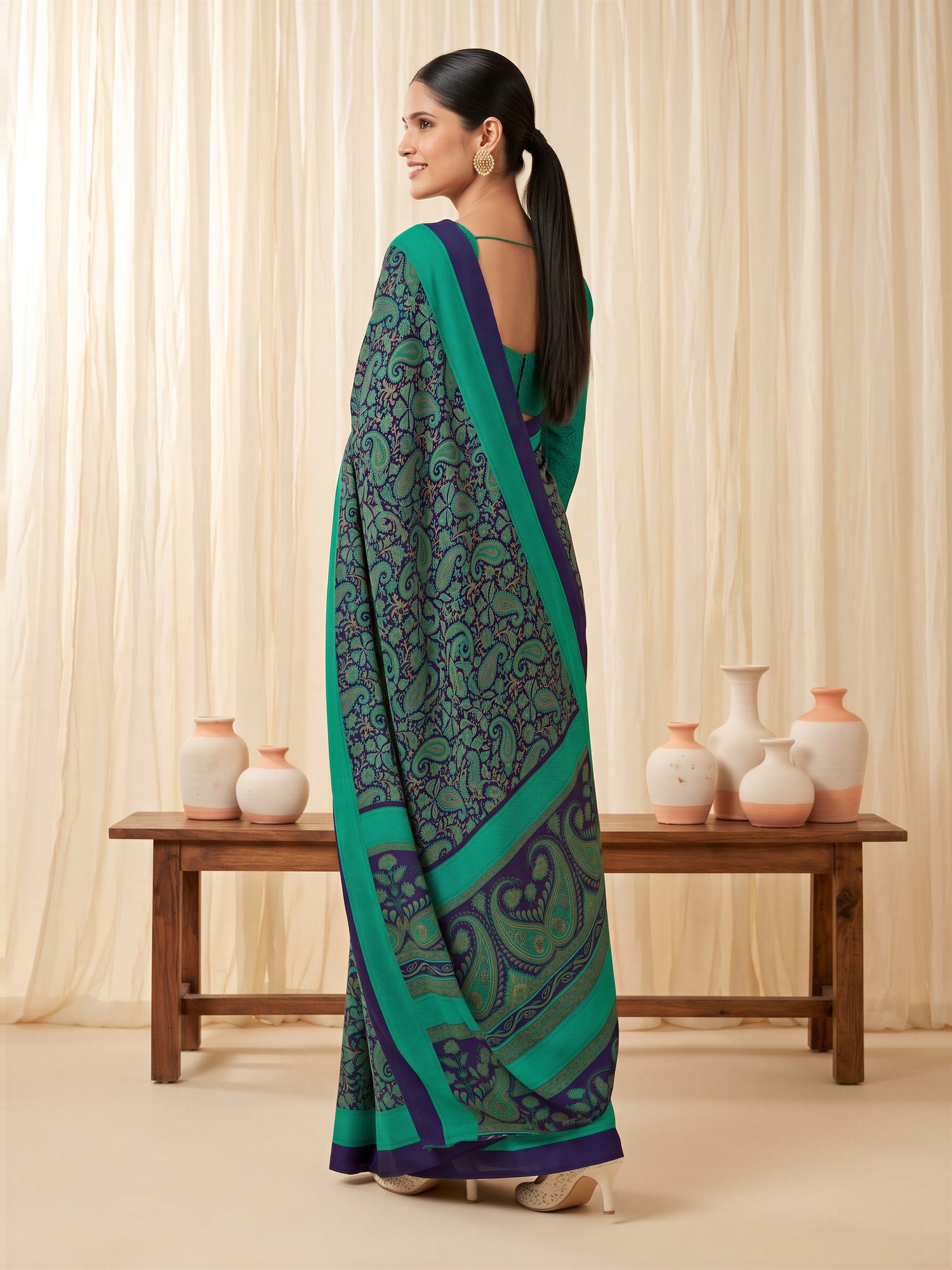 Teal Green Crepe saree – detail view 1