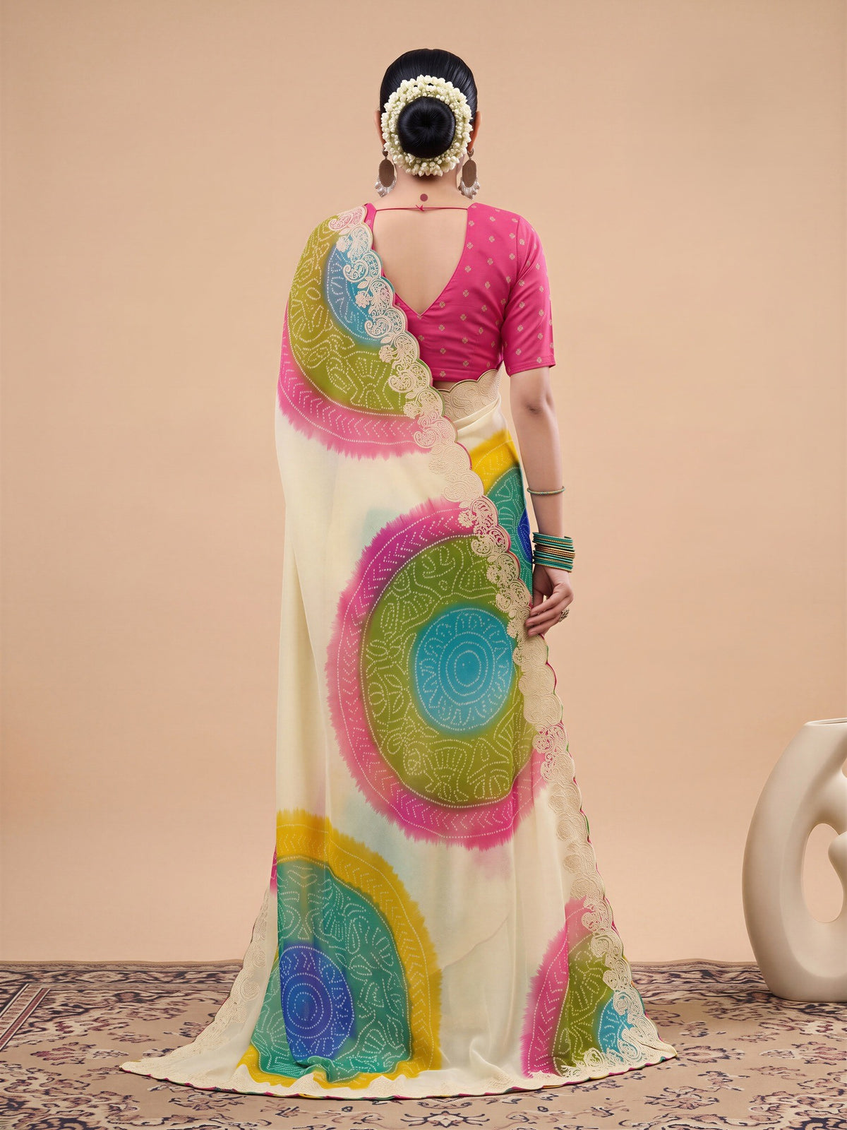 Cream Chiffon saree – detail view 1