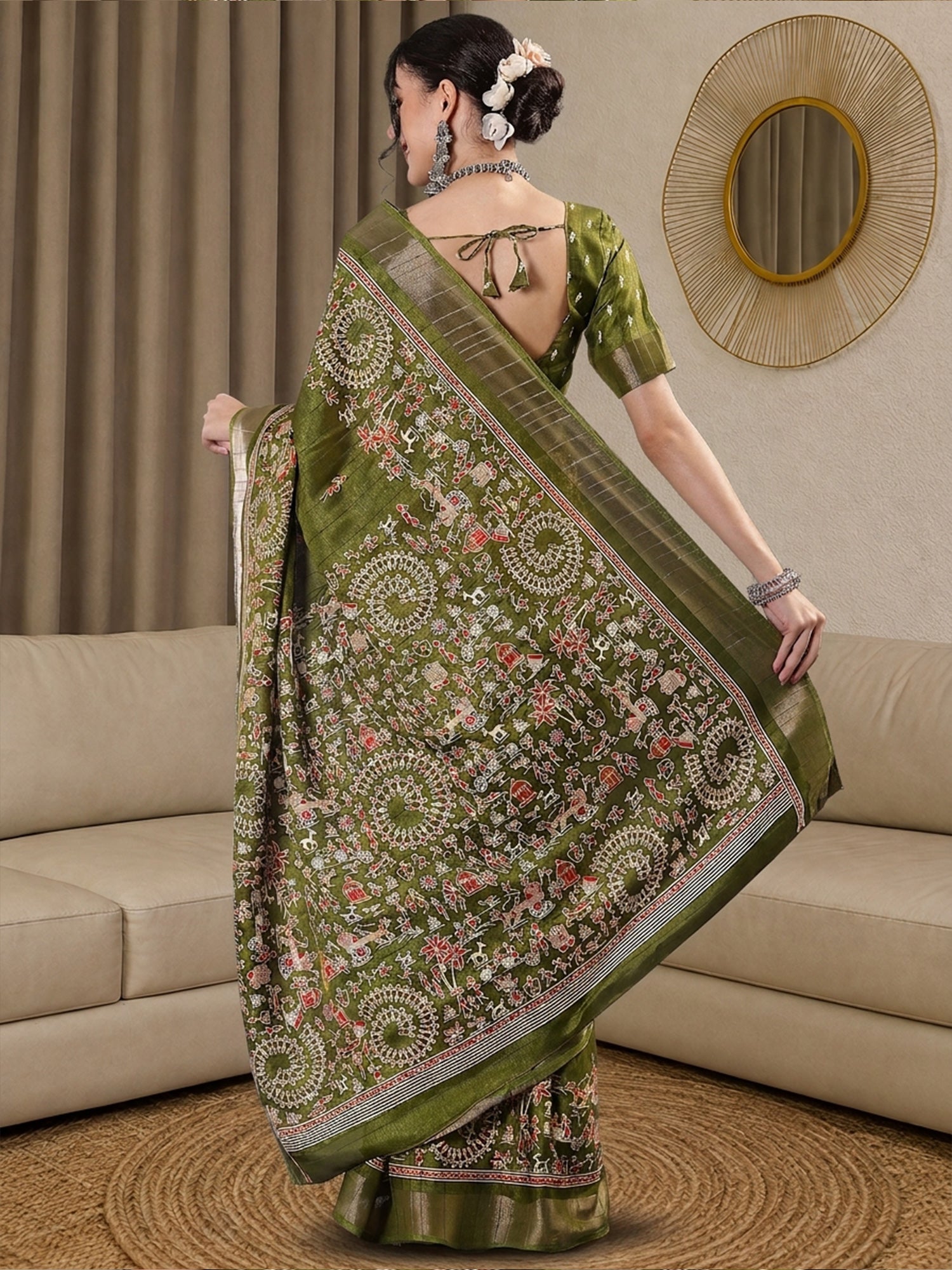 Olive Silk Blend saree – detail view 1