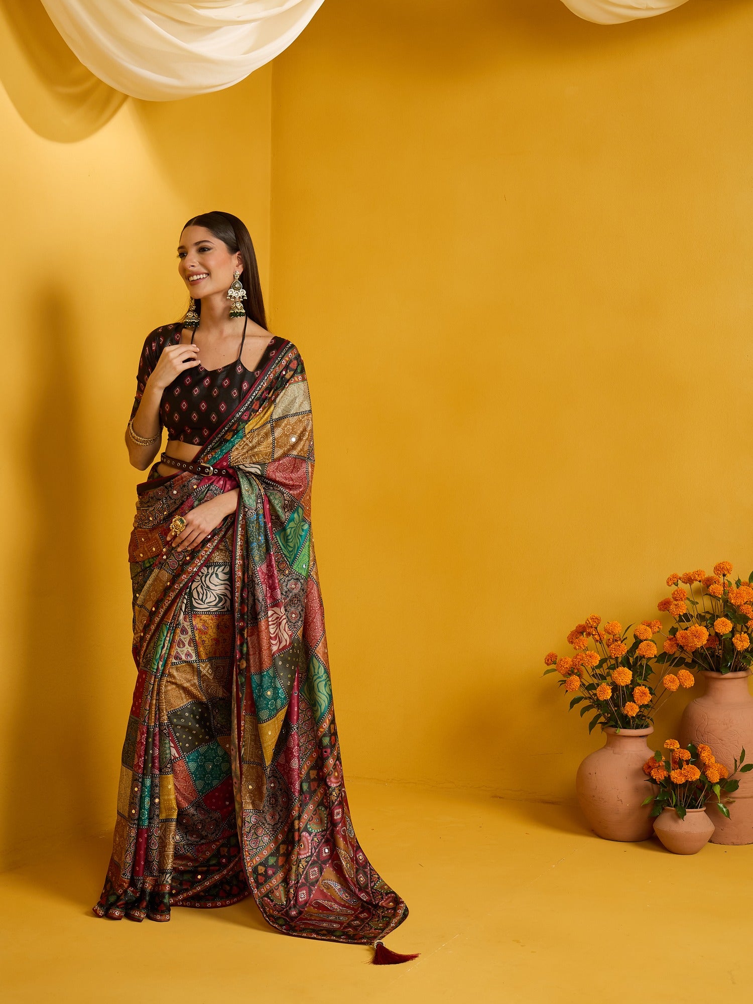 Multicolored Silk Blend saree – detail view 2