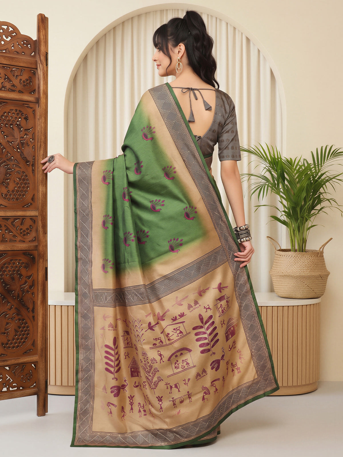 Green Silk Blend saree – detail view 1