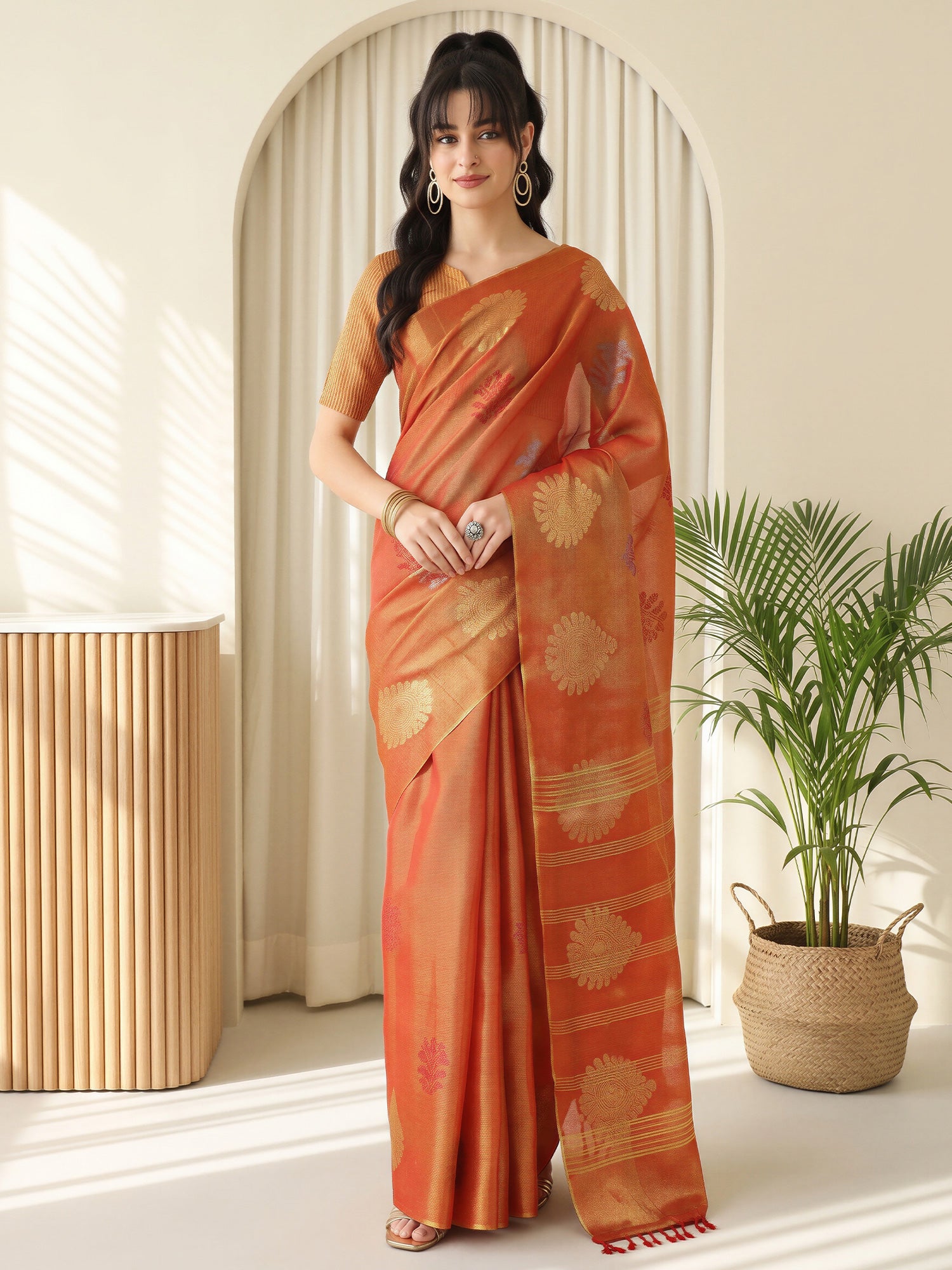 Rust Linen saree – detail view 3