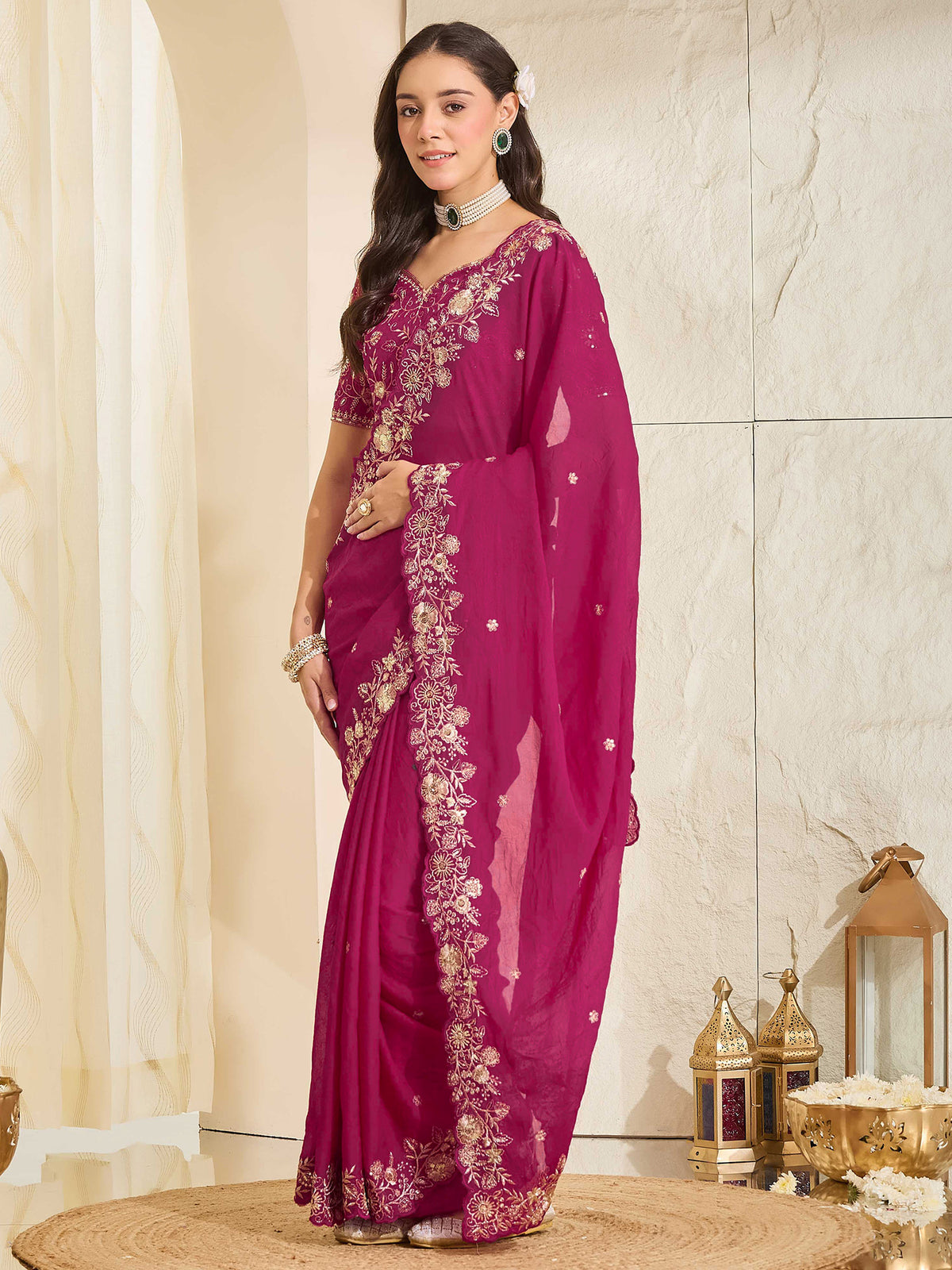 Pink Georgette saree – detail view 2
