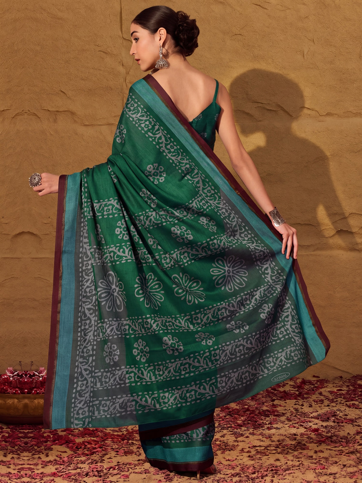 Green Cotton saree – detail view 1