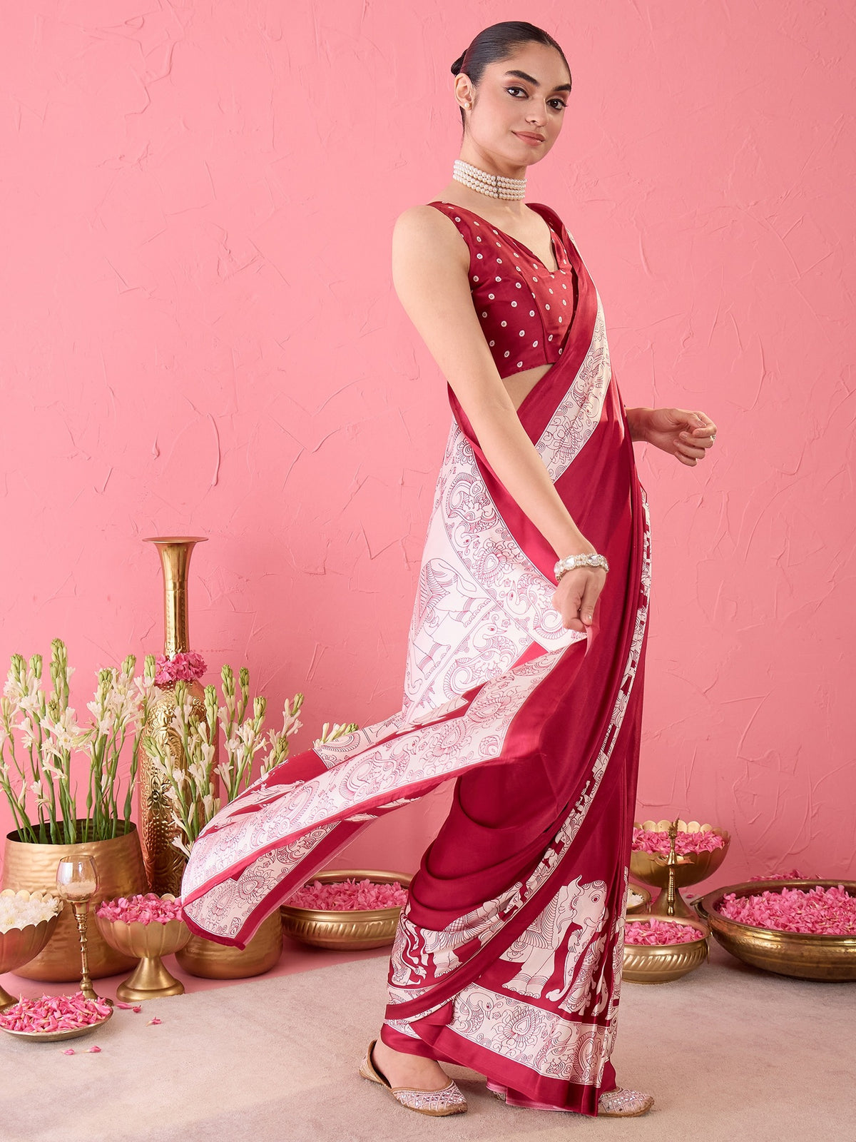 Burgundy Satin saree – detail view 2