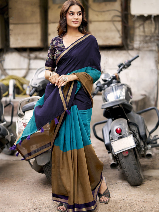 Teal Blue colorblocked cotton blend saree with navy blue blouse piece