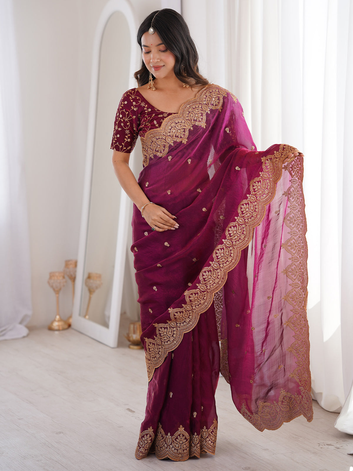 Magenta Satin saree – detail view 2