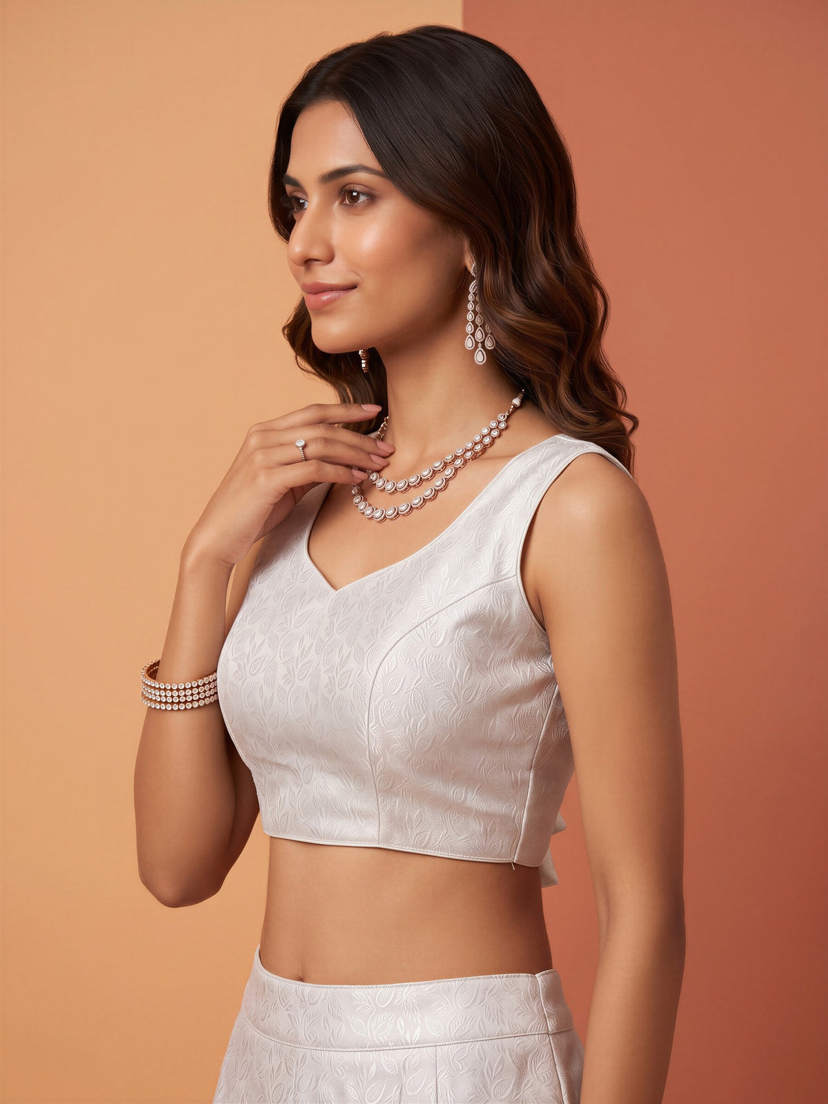 White woven brocade silk blend sleeveless readymade saree blouse with sweetheart neck view 2
