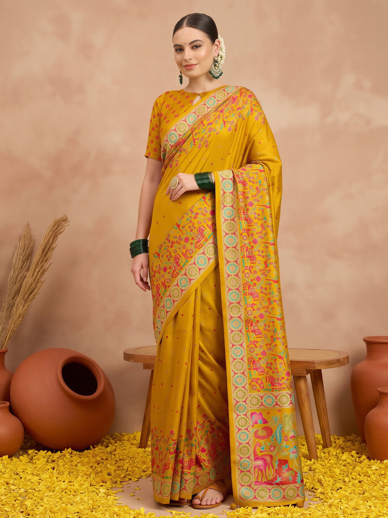 Mustard Silk Blend saree – detail view 3
