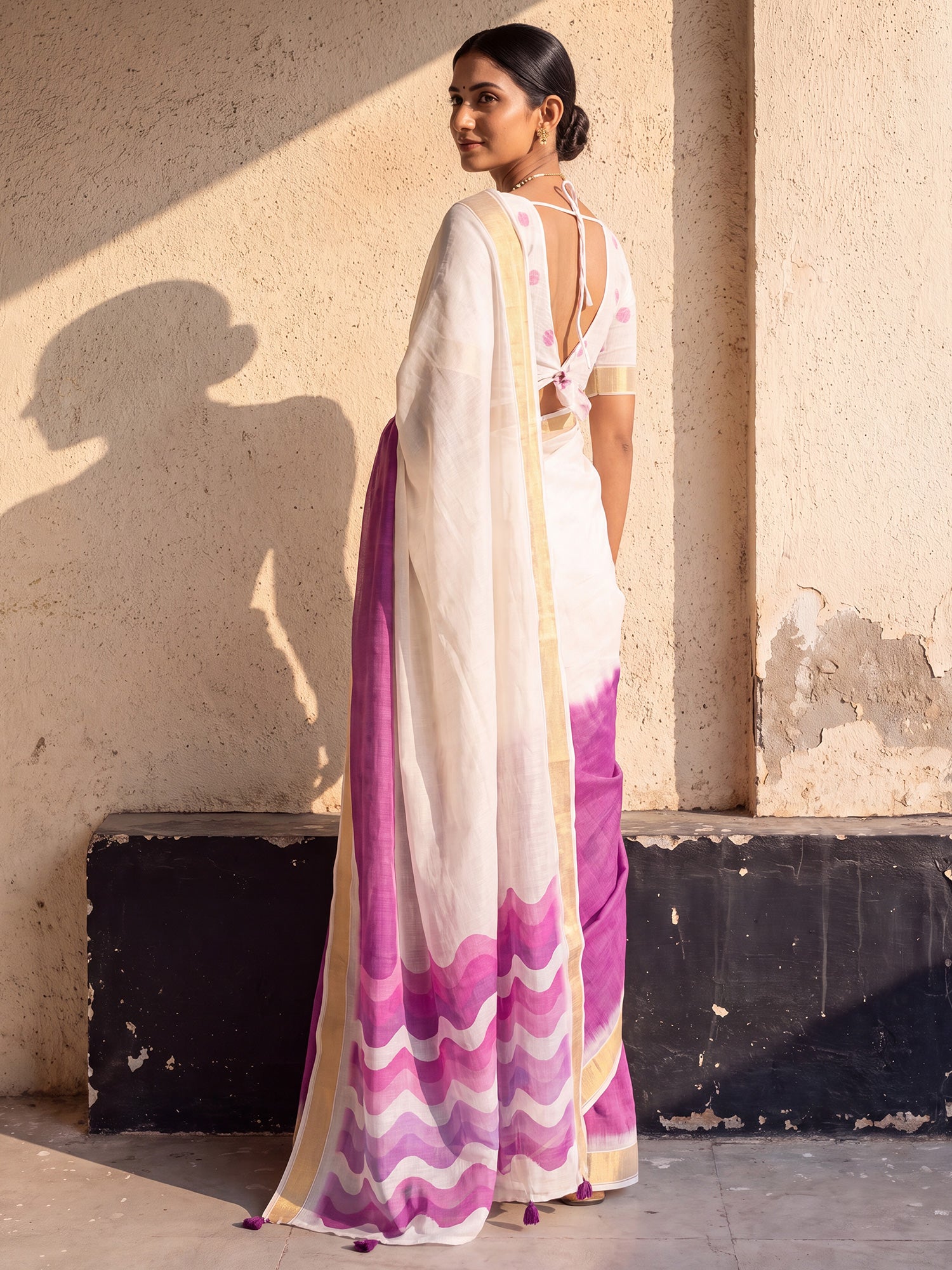 Purple Linen saree – detail view 1