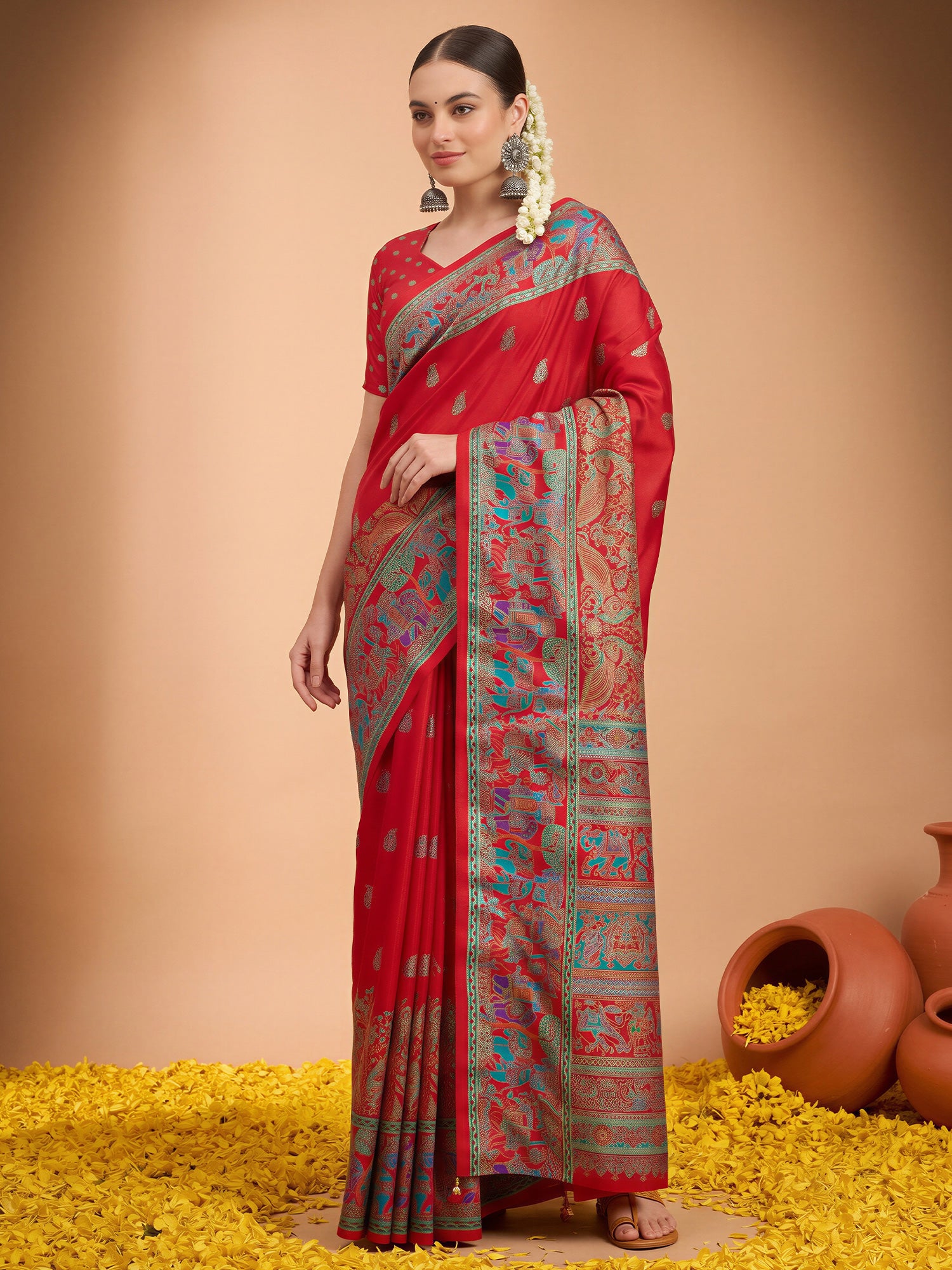 Red Silk Blend saree – detail view 3