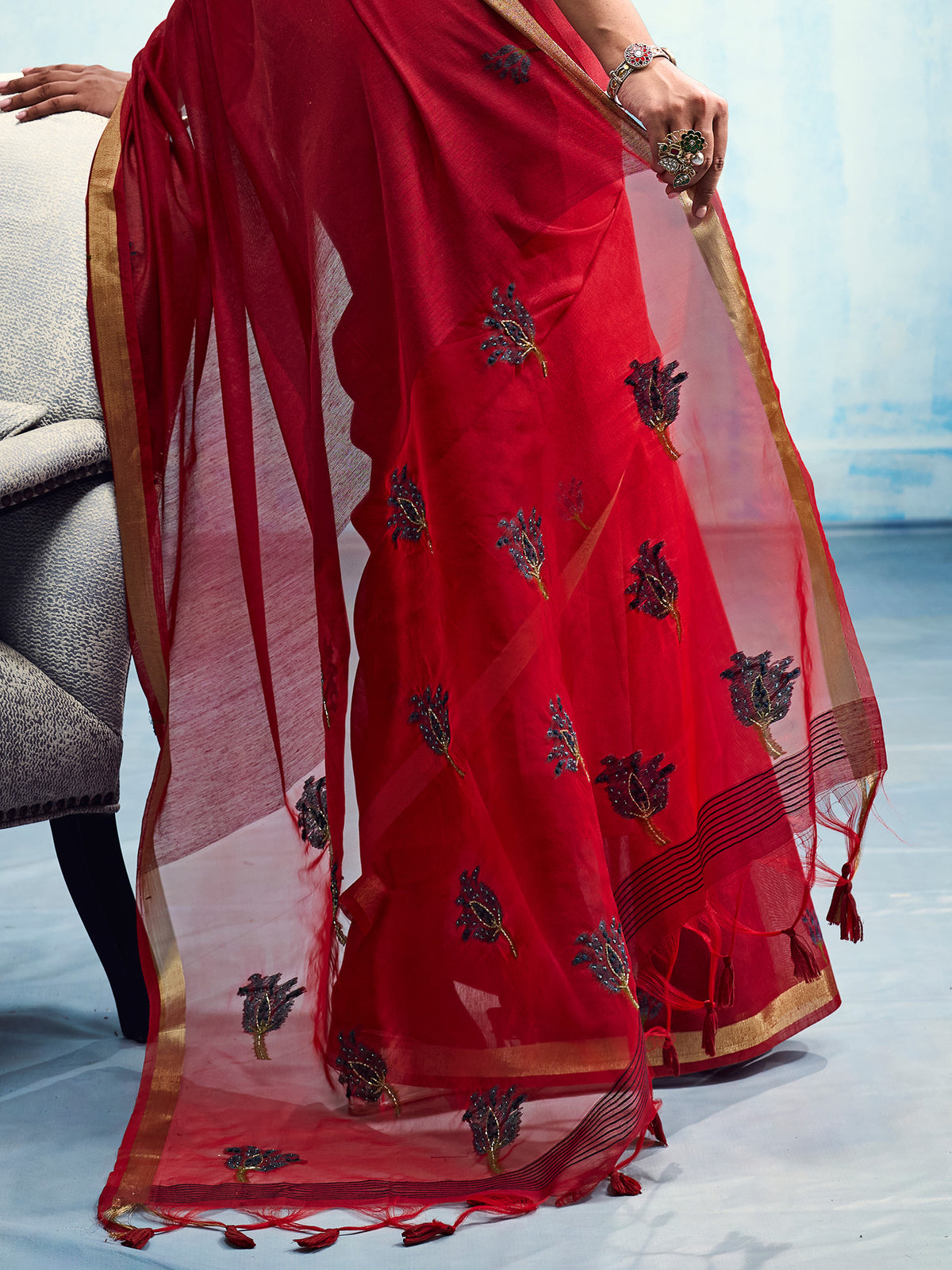 Red Muga Cotton saree – detail view 5