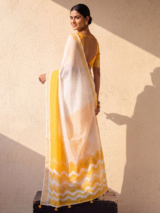 Mustard Linen saree – detail view 1