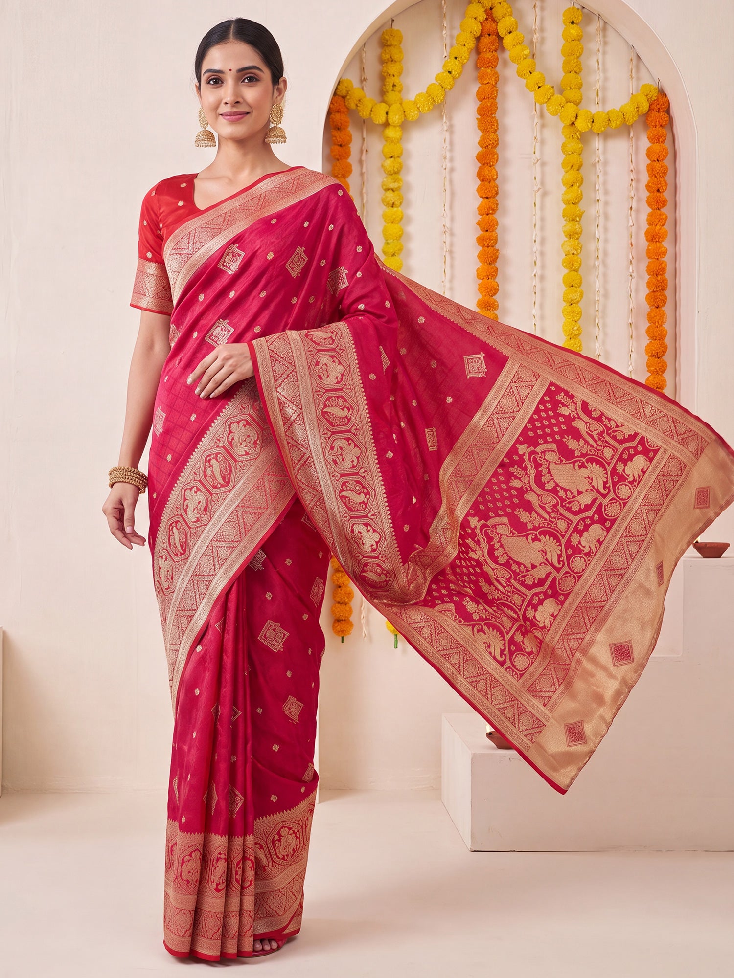 Pink Satin Silk saree – detail view 2