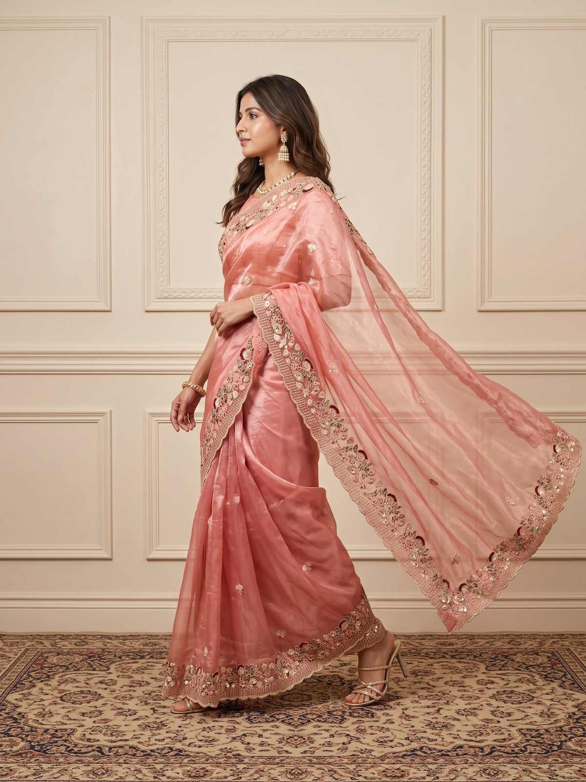 Peach Organza saree – detail view 3