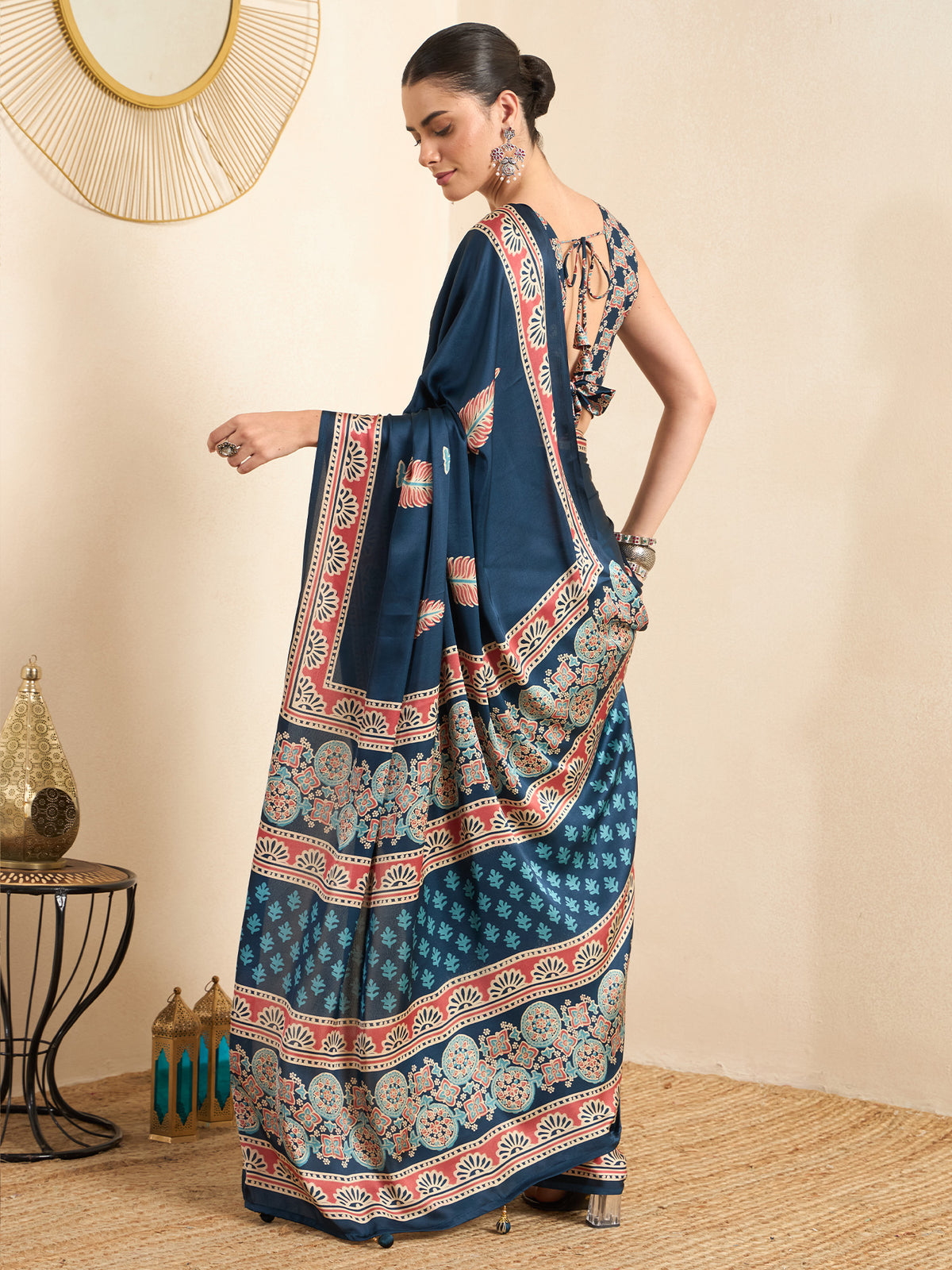 Teal Blue Pure Crepe saree – detail view 1