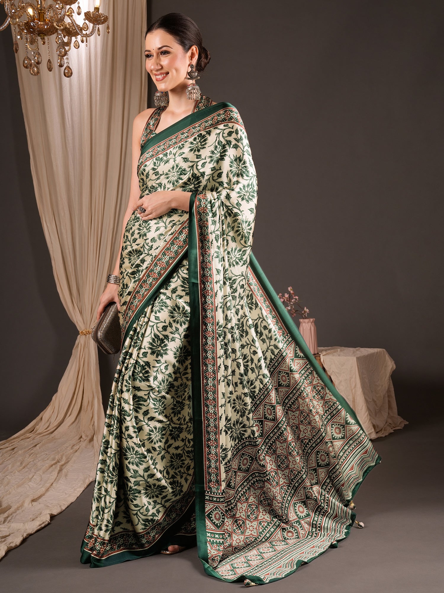 Cream Satin saree – detail view 2