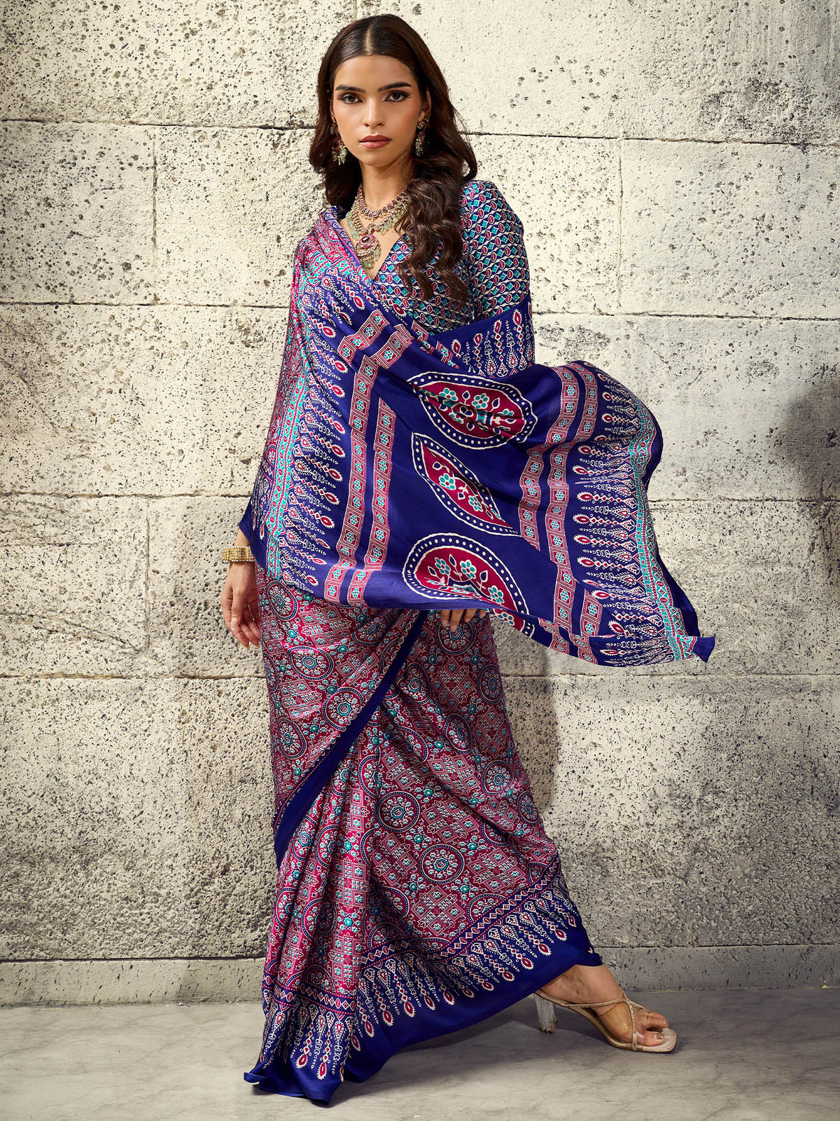 Blue Satin saree – detail view 2