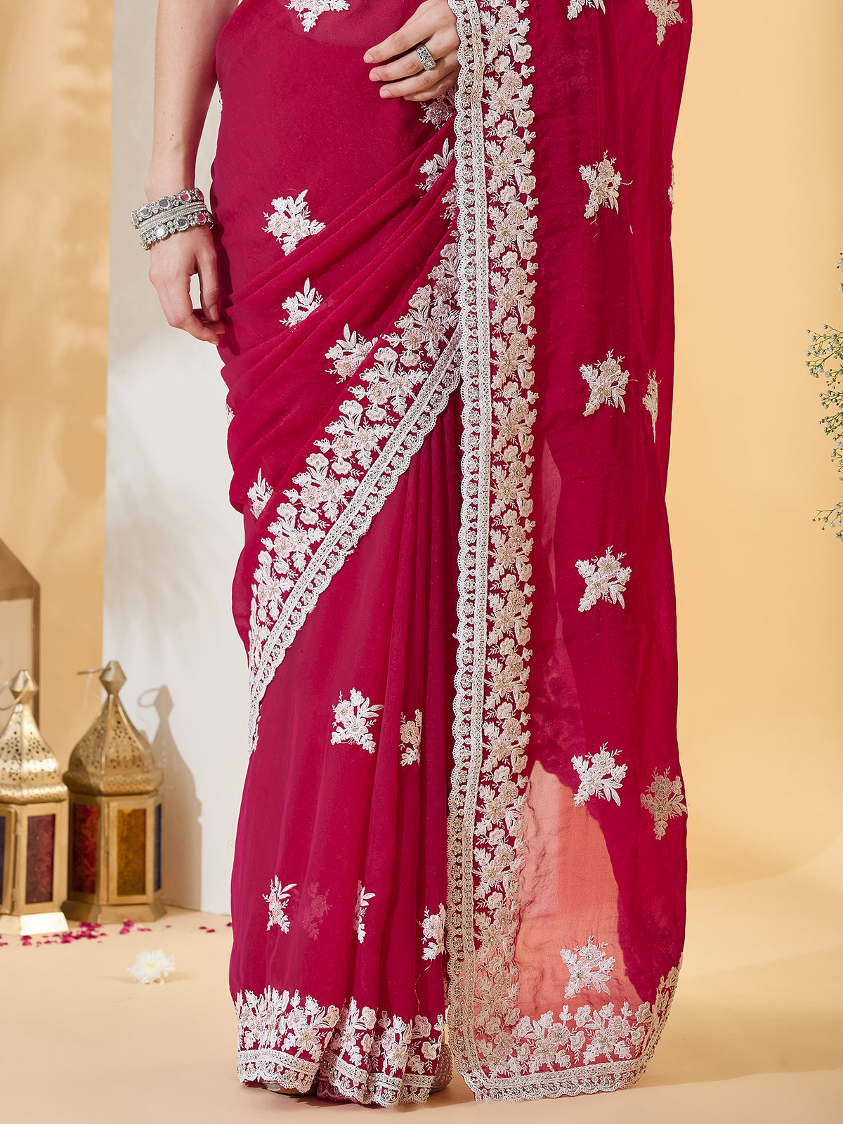 Pink Georgette saree – detail view 5