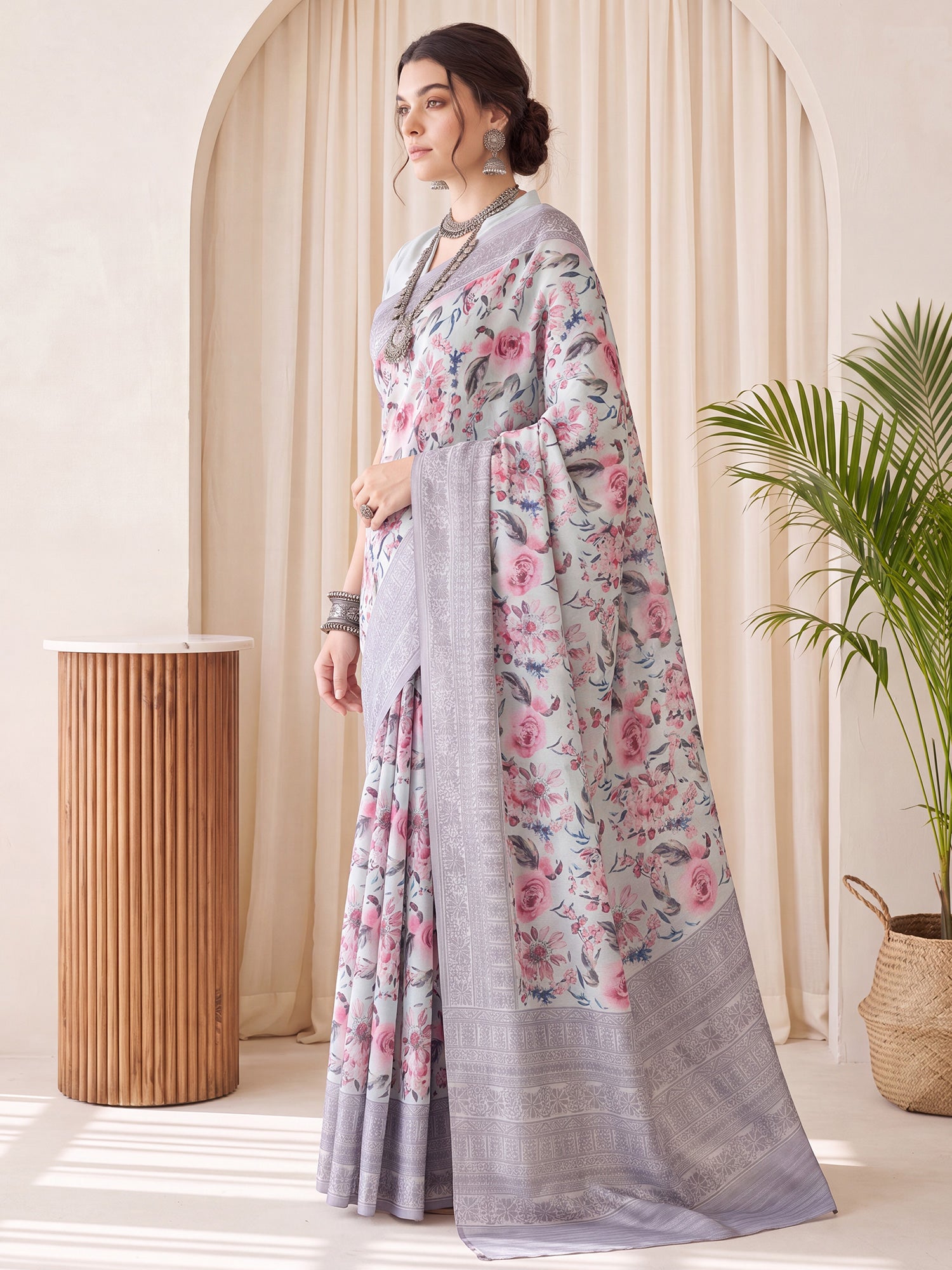 Light Blue Silk Blend saree – detail view 2