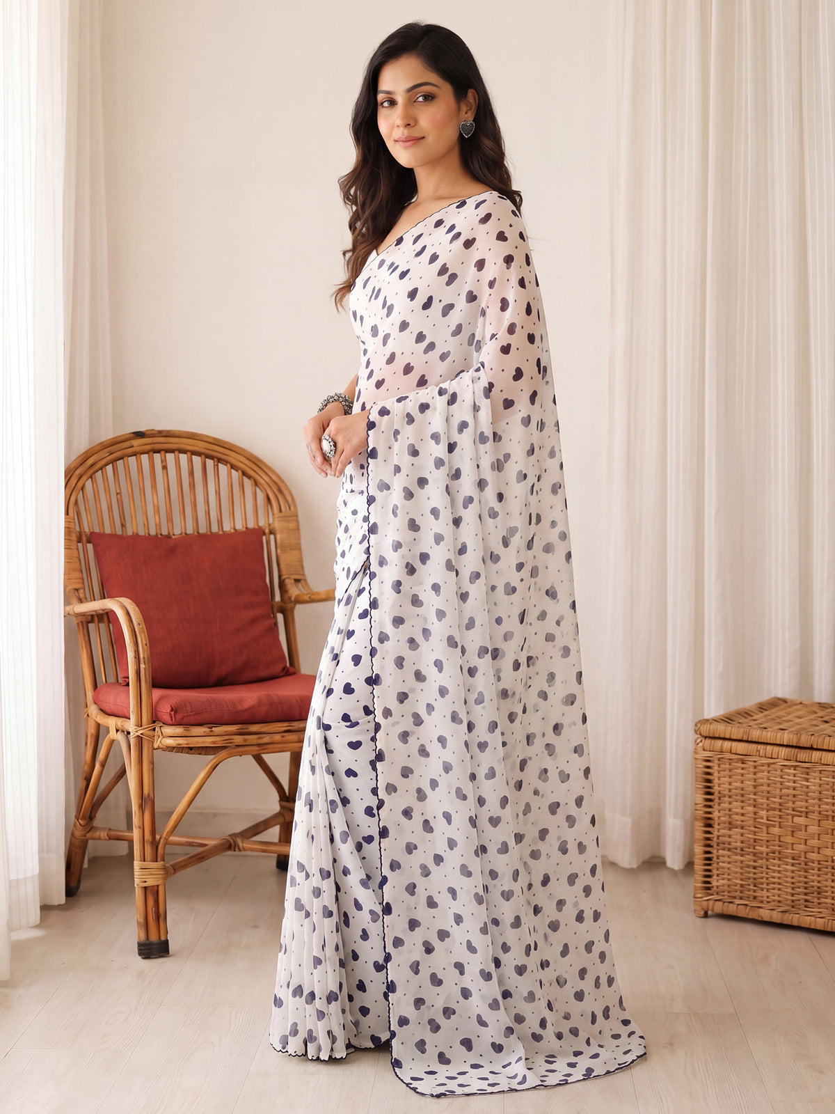 White Georgette saree – detail view 2