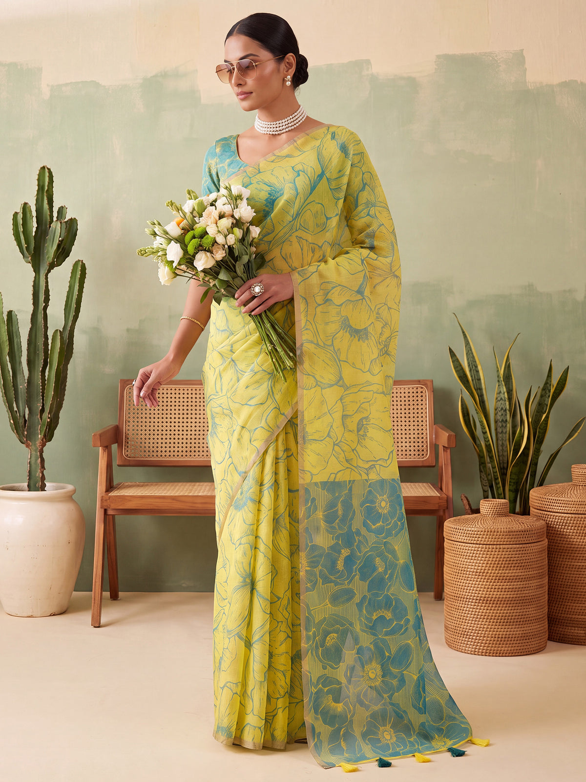 Yellow Cotton Linen saree – detail view 2