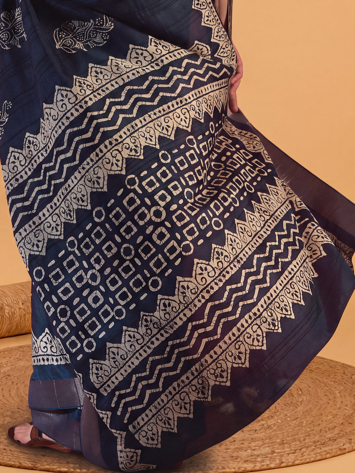 Teal Blue Silk Blend saree – detail view 5
