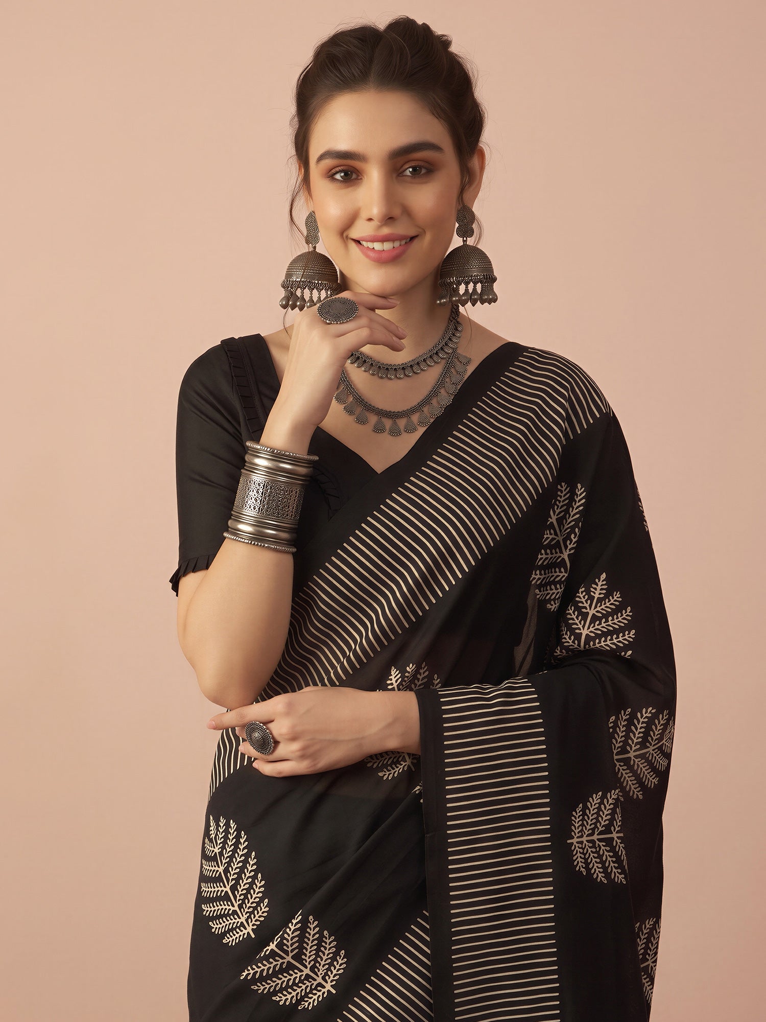Black Bhagalpuri Silk saree – detail view 4
