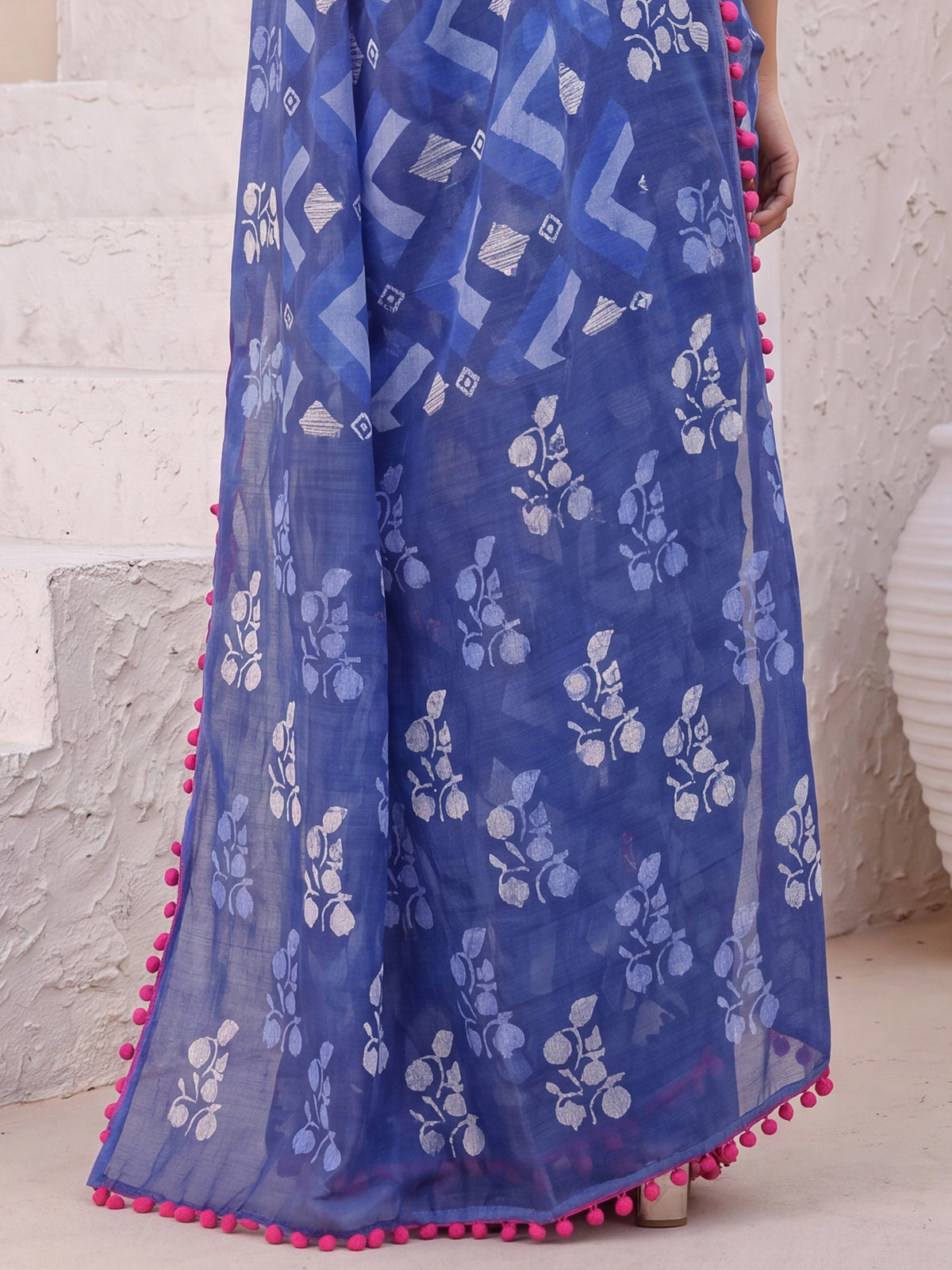 Navy Blue Cotton saree – detail view 5