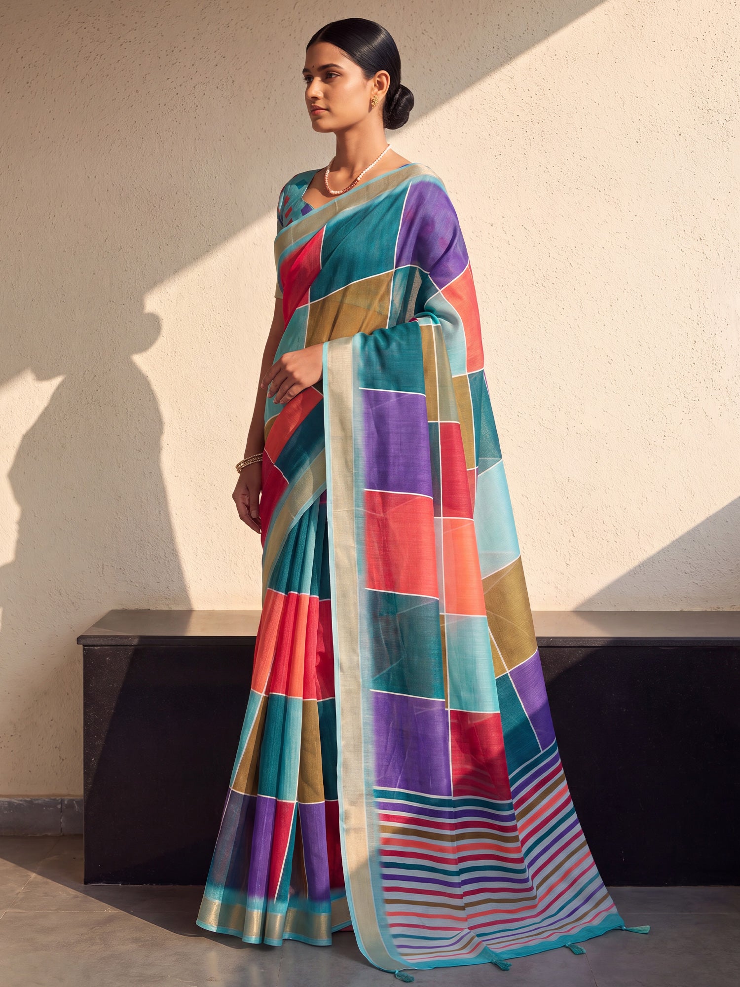 Multicolored Linen saree – detail view 2