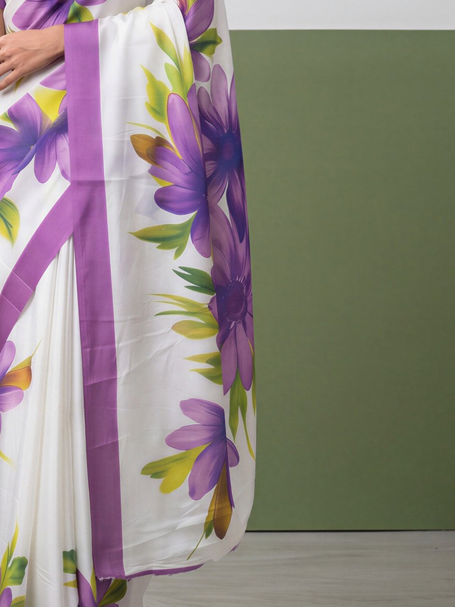 Purple Chiffon saree – detail view 4