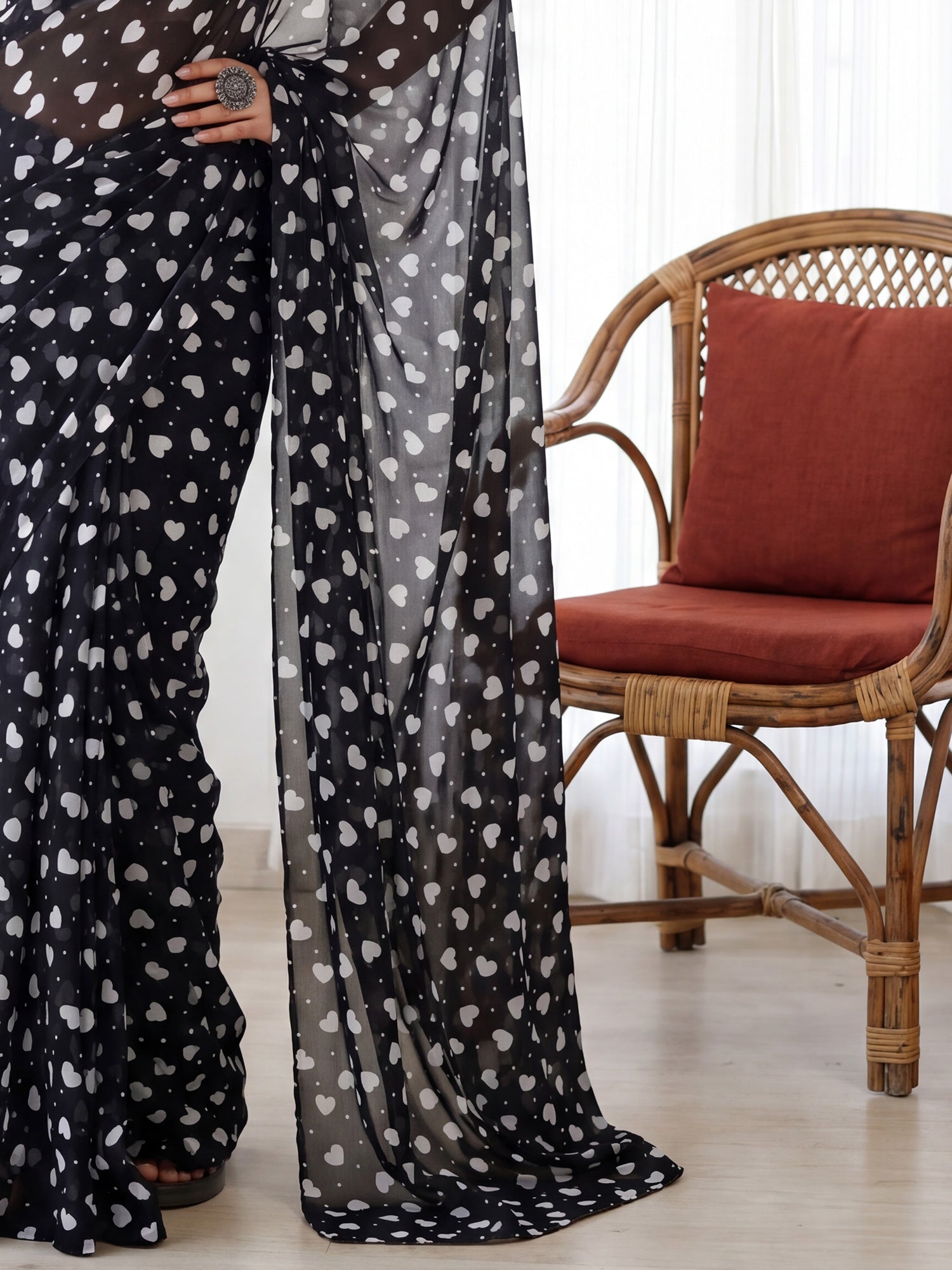 Black Georgette saree – detail view 5