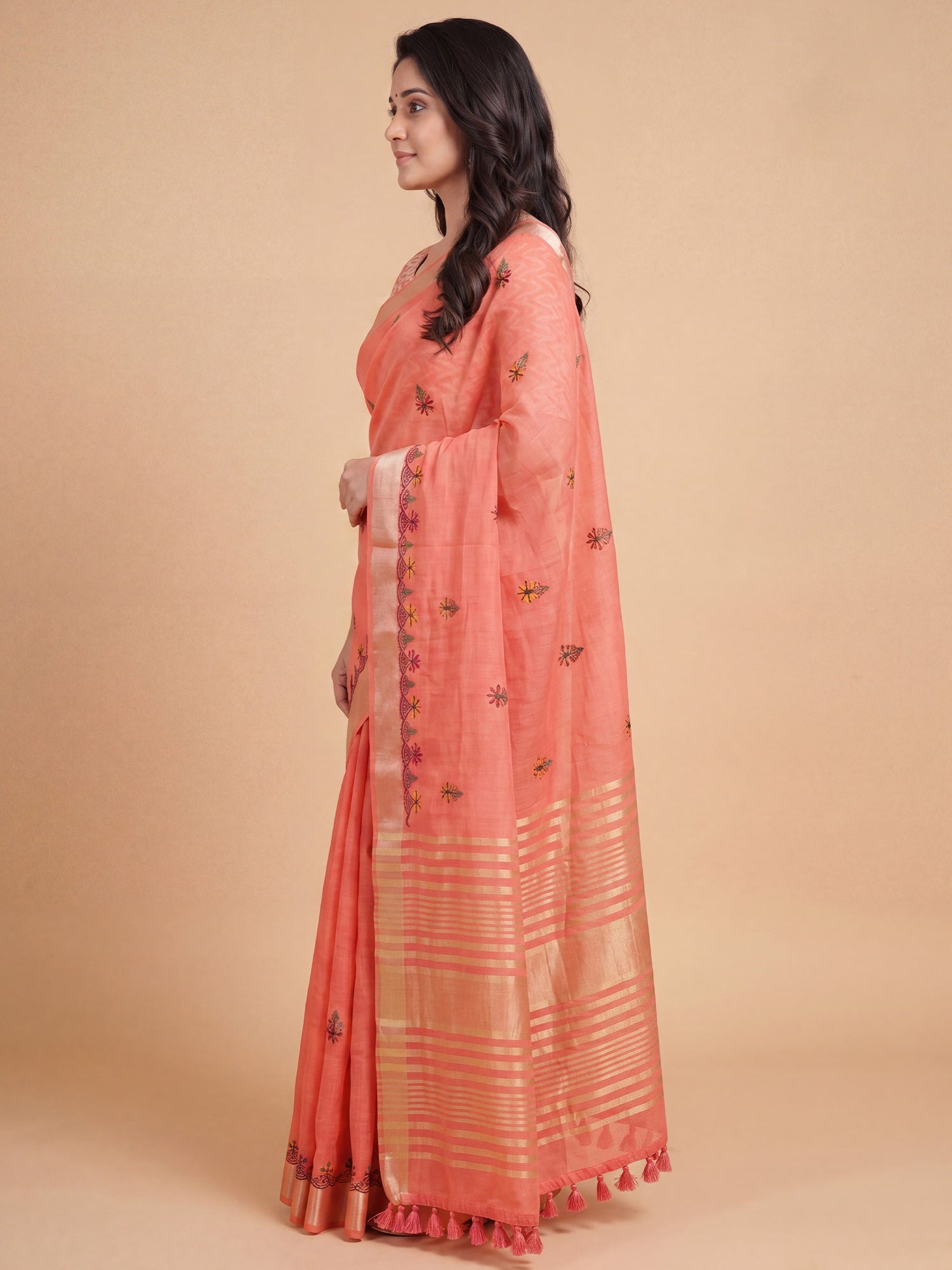 Peach Cotton Linen saree – detail view 2