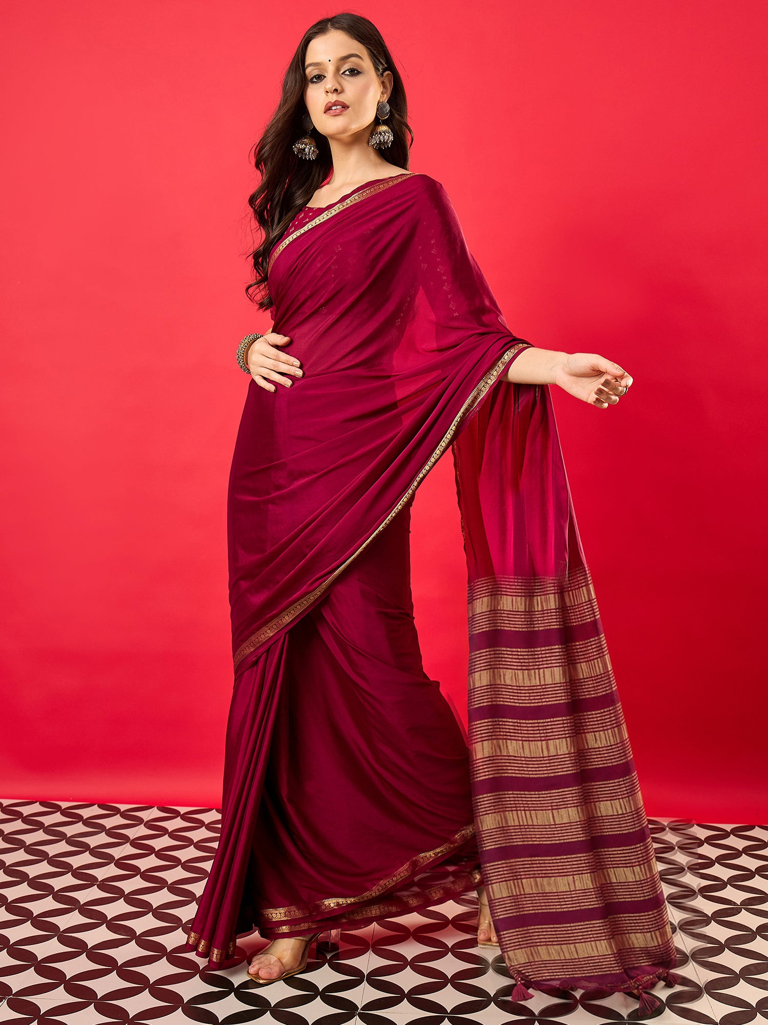 Burgundy Mysore Silk saree – detail view 2