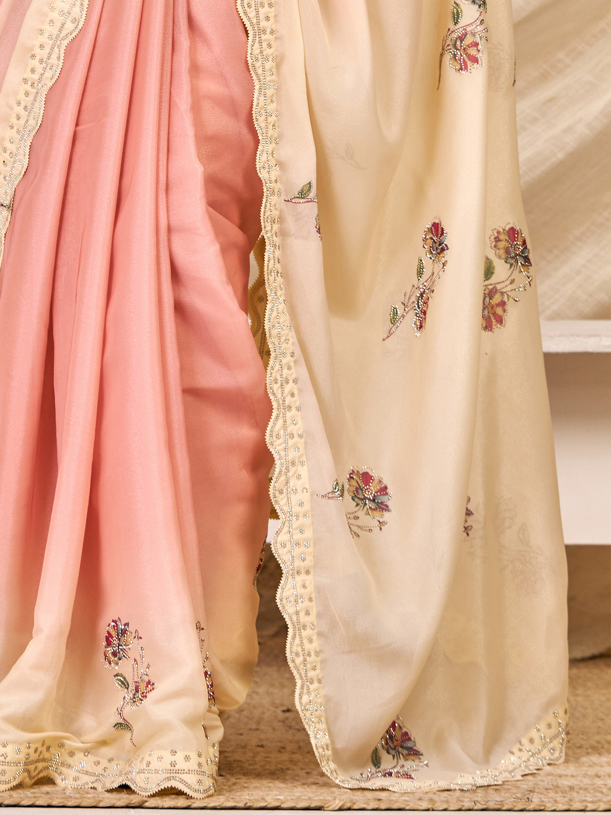 Peach Georgette saree – detail view 5