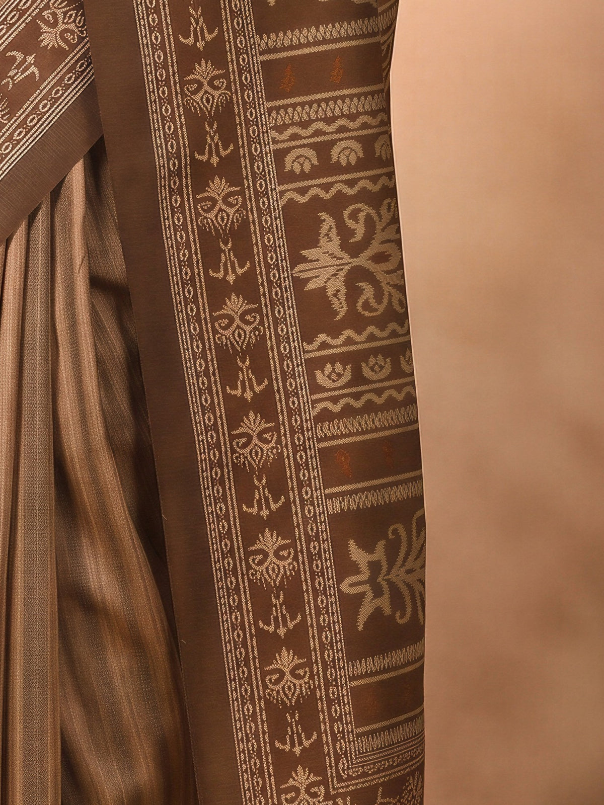 Brown Silk Blend saree – detail view 6