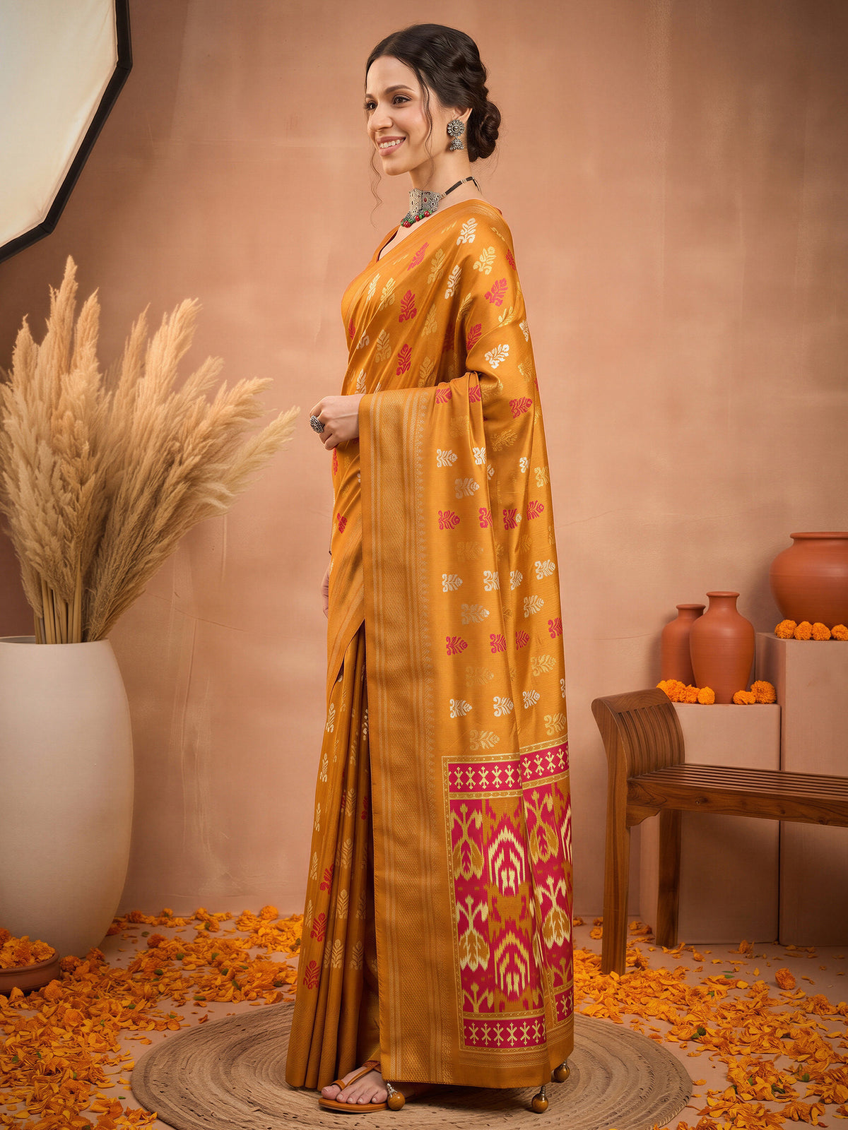 Mustard Silk Blend saree – detail view 2