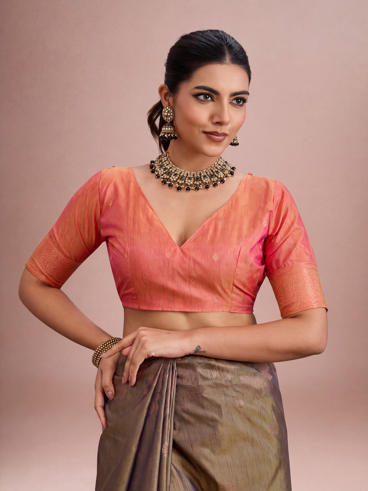 Brown Tussar Silk saree – detail view 2