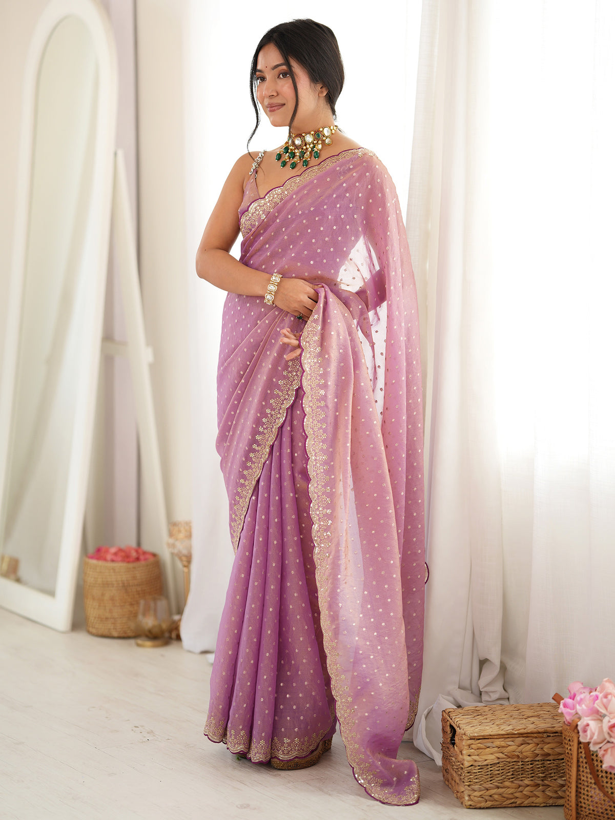 Pink Silk Blend saree – detail view 2