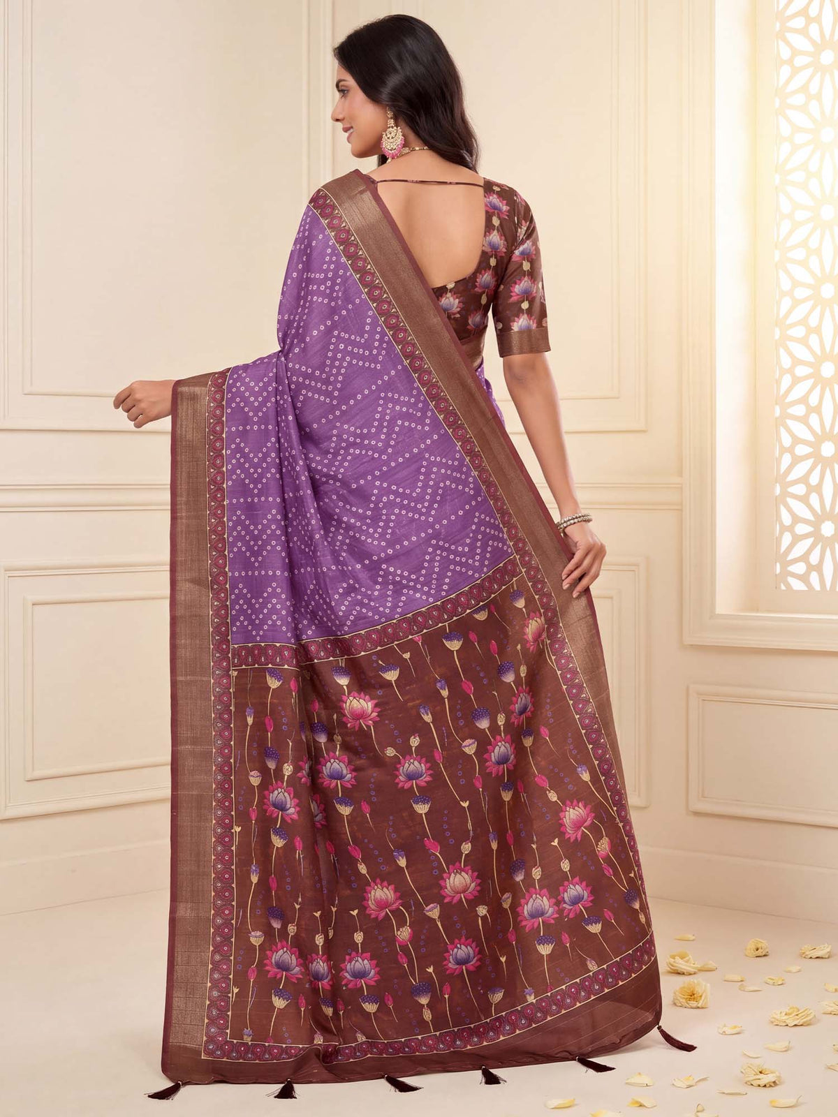 Lavender Silk Blend saree – detail view 1