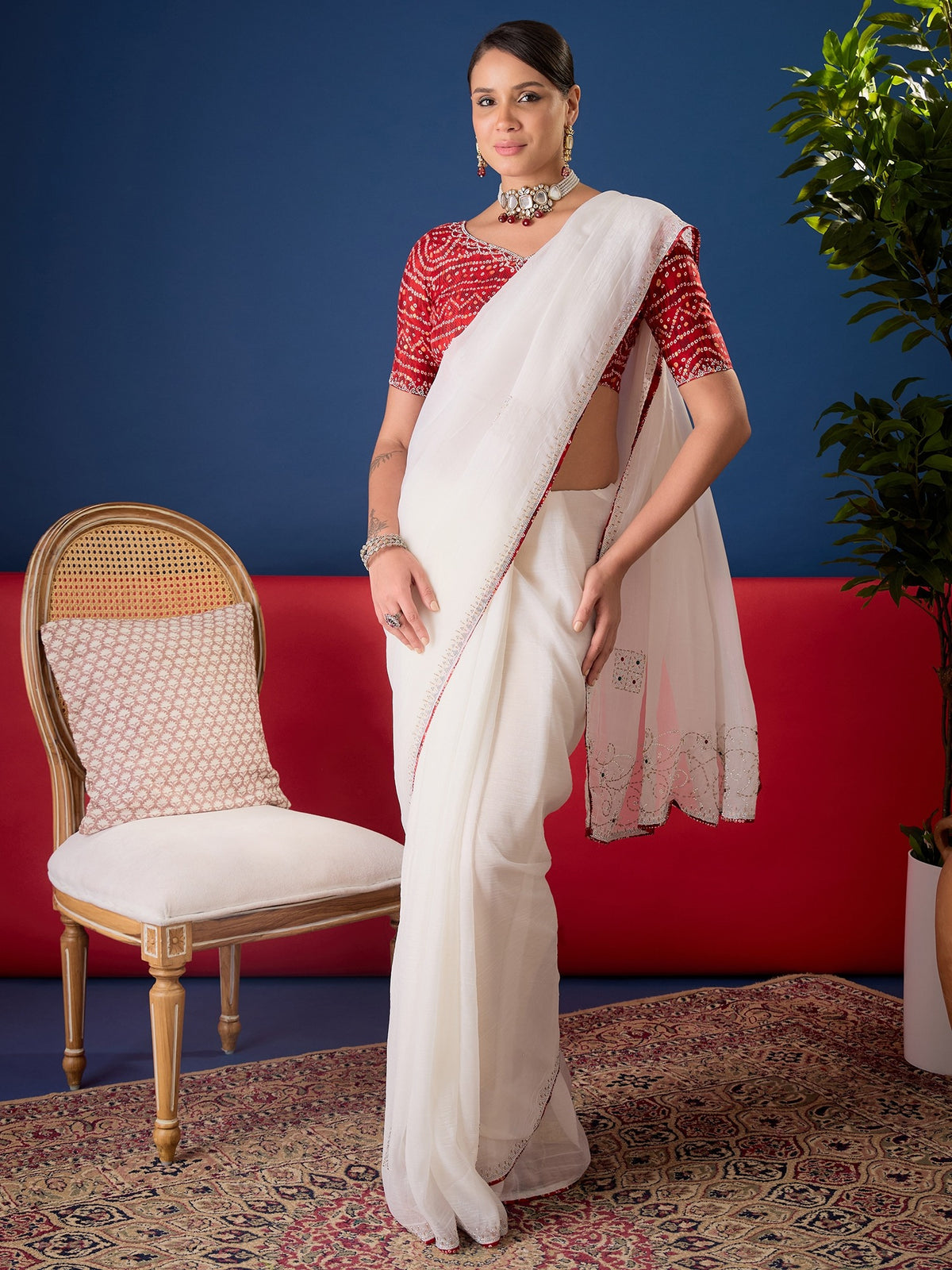 White Chiffon saree – detail view 4