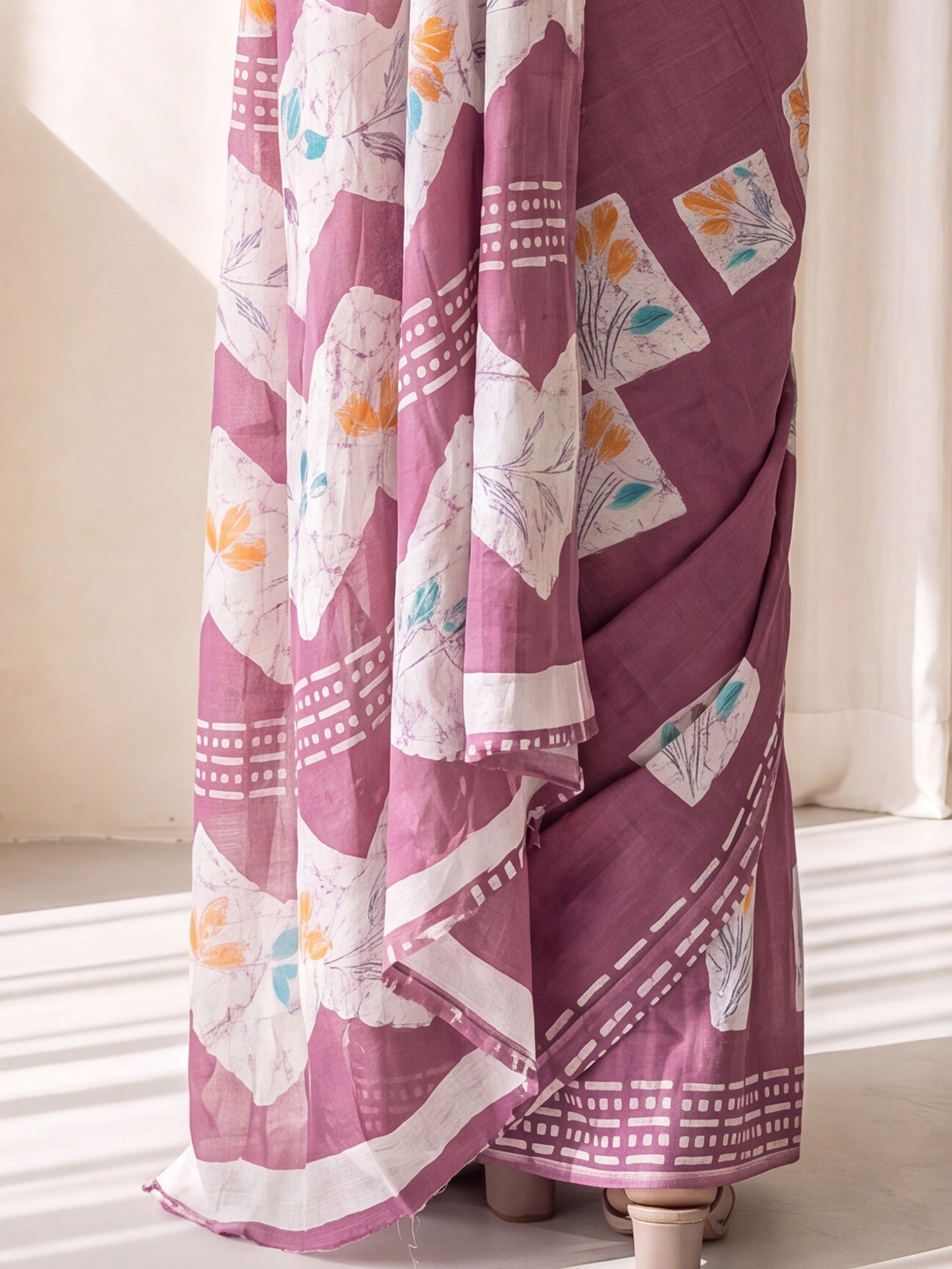 Magenta Cotton saree – detail view 5